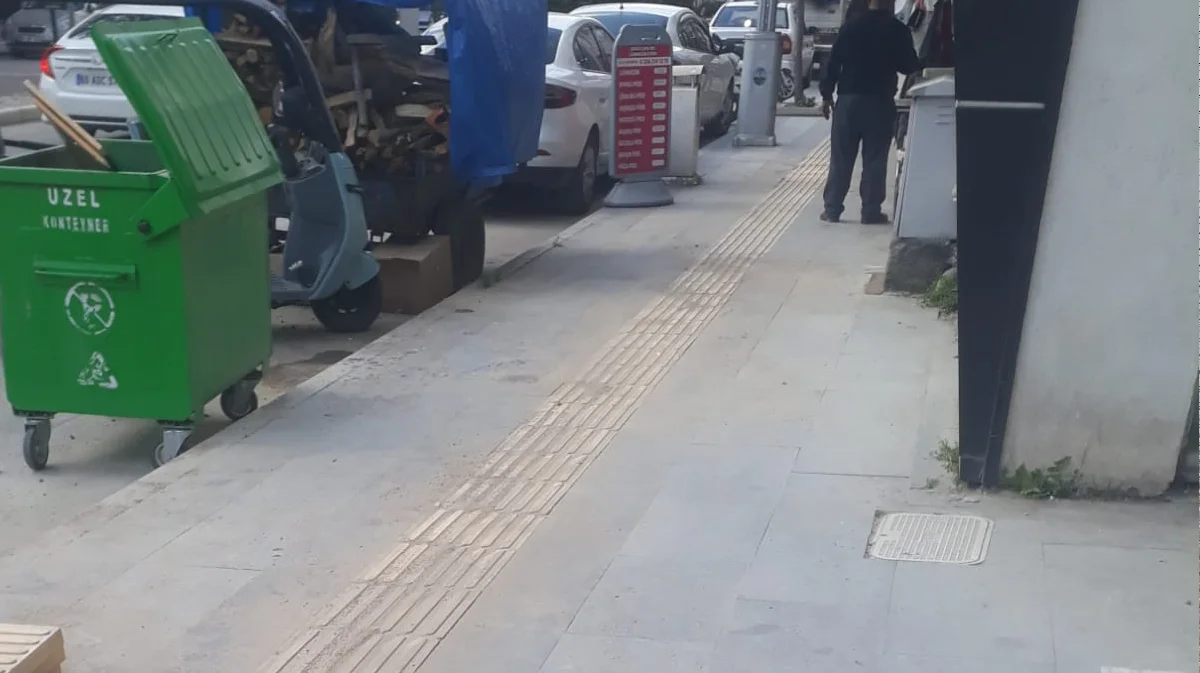 Parke Kaldırım ve Yol Çalışması