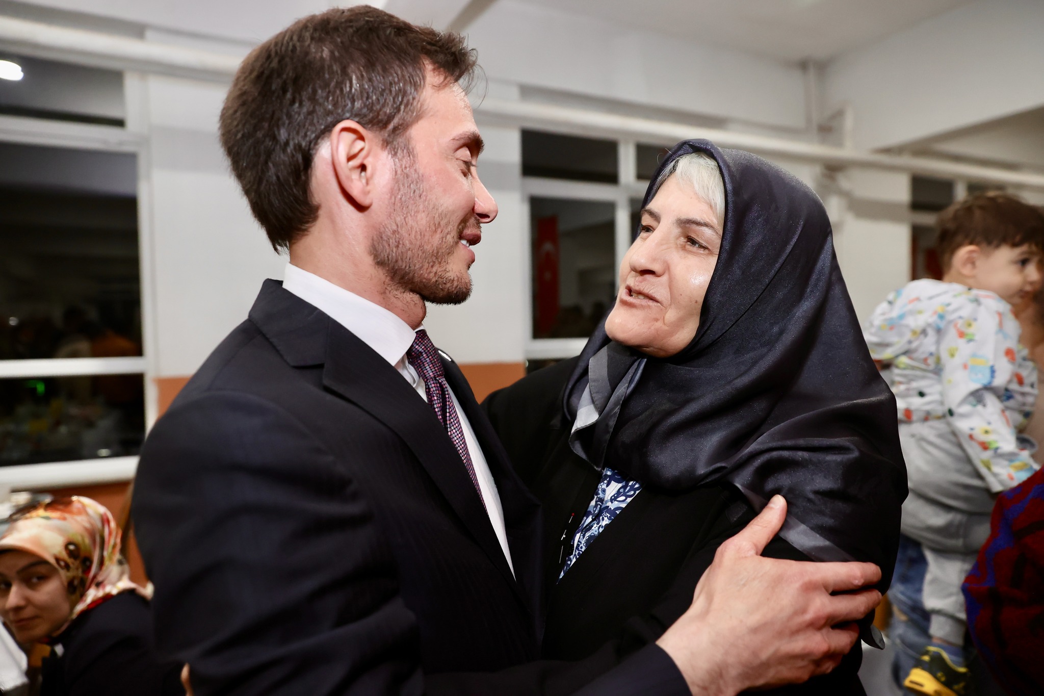 Başkan Yazıcıoğlu, Görevinin İlk Günü Şehit Aileleri ile Buluştu - Görsel 7