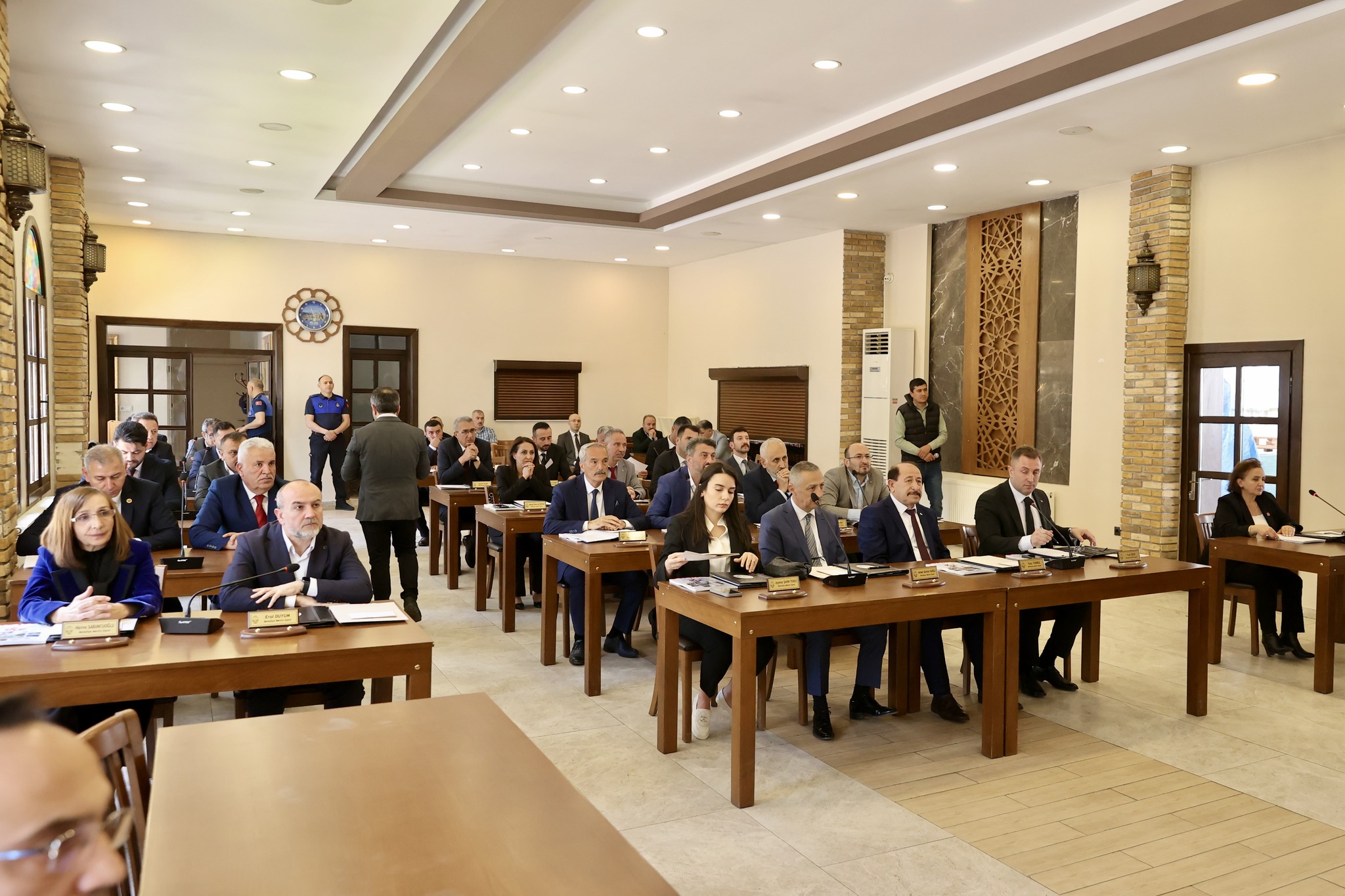 YENİ DÖNEMİN İLK BELEDİYE MECLİSİ TOPLANTISI YAPILDI - Görsel 5