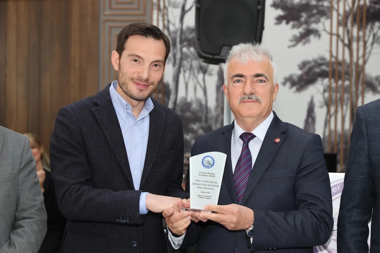 BAŞKAN YAZICIOĞLU: “HERKESİN İLK ŞİİRİ ANNESİ İÇİNDİR”
