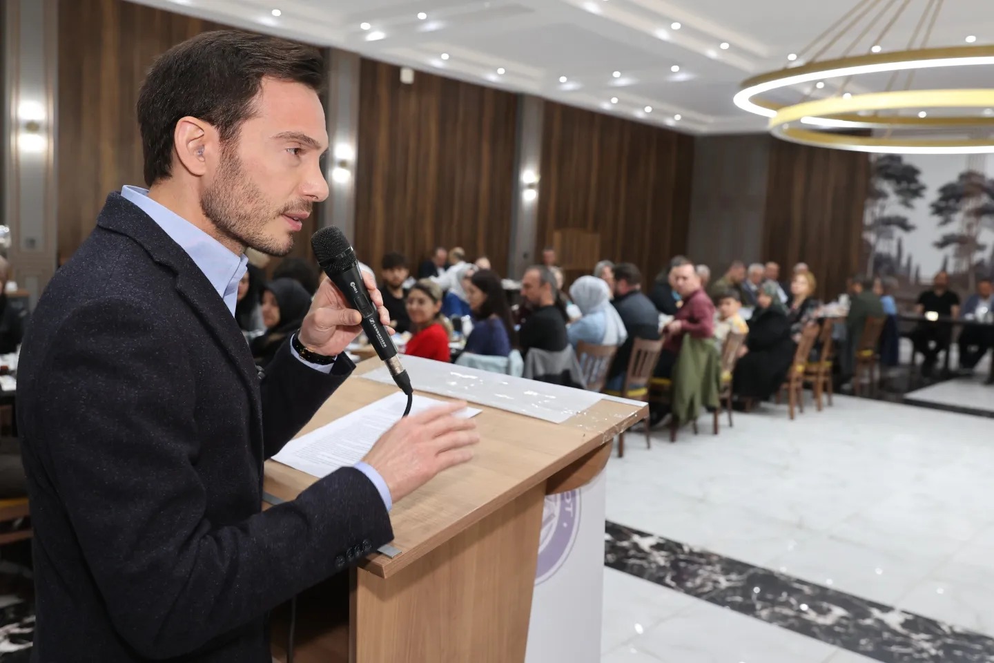 BAŞKAN YAZICIOĞLU: “HERKESİN İLK ŞİİRİ ANNESİ İÇİNDİR” - Görsel 4