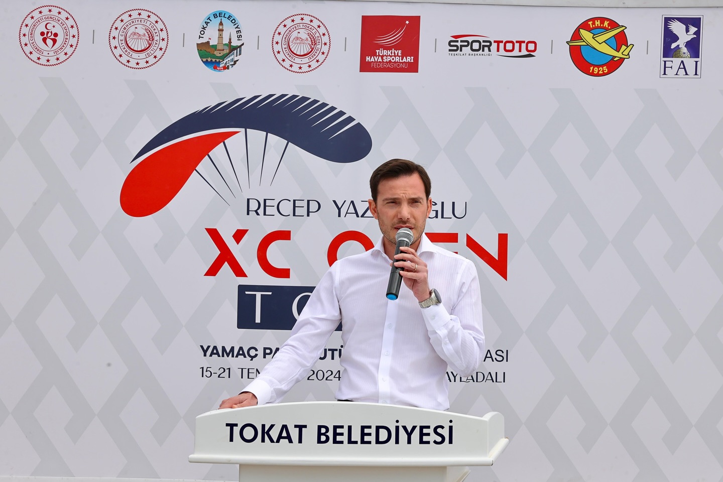 RECEP YAZICIOĞLU XC OPEN YAMAÇ PARAŞÜTÜ MESAFE YARIŞLARI BAŞLADI