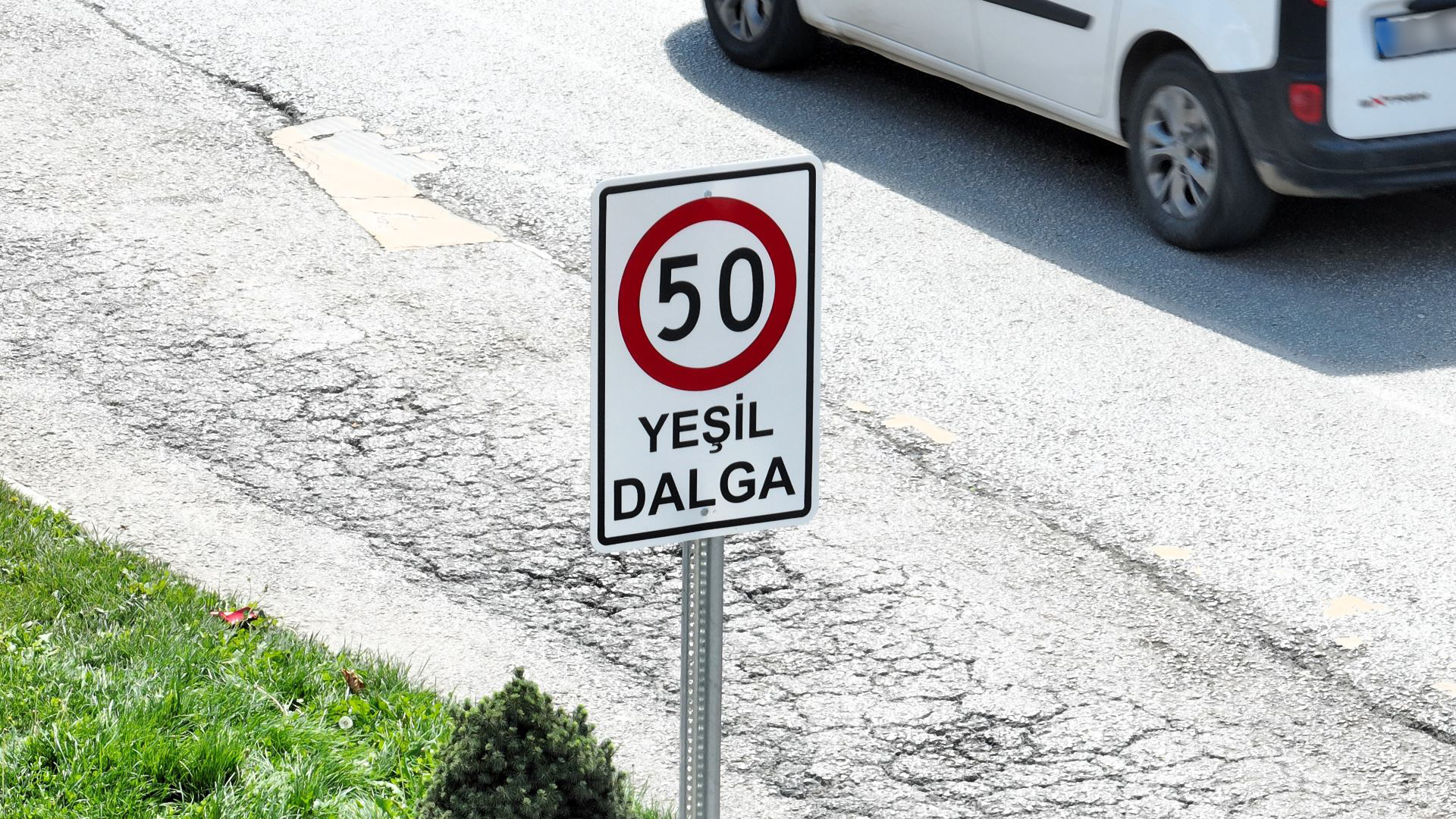 TRAFİĞE ÇÖZÜM İÇİN İLK ADIM: YEŞİL DALGA UYGULAMASI HAYATA GEÇİYOR - Görsel 4