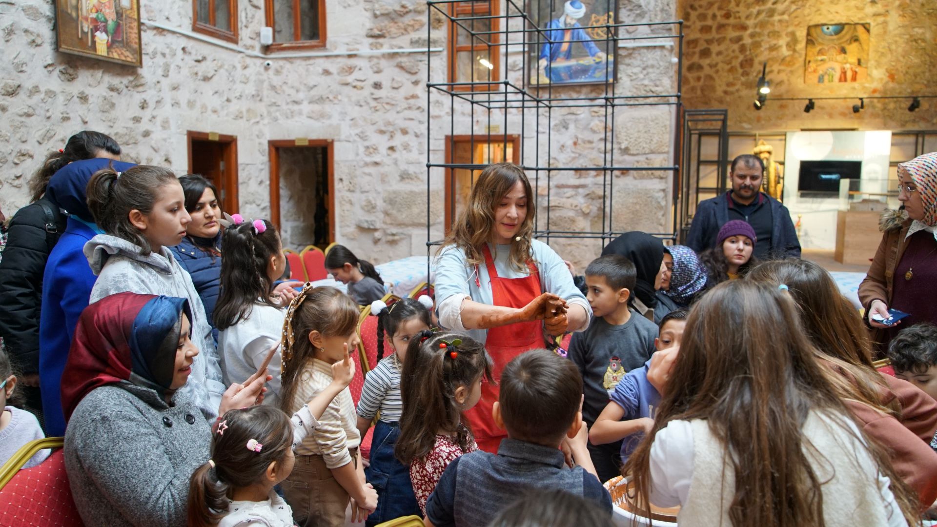 TOKAT BELEDİYESİ’NDEN ÇOCUKLAR İÇİN SANAT DOLU HAFTA SONU ETKİNLİKLERİ - Görsel 5
