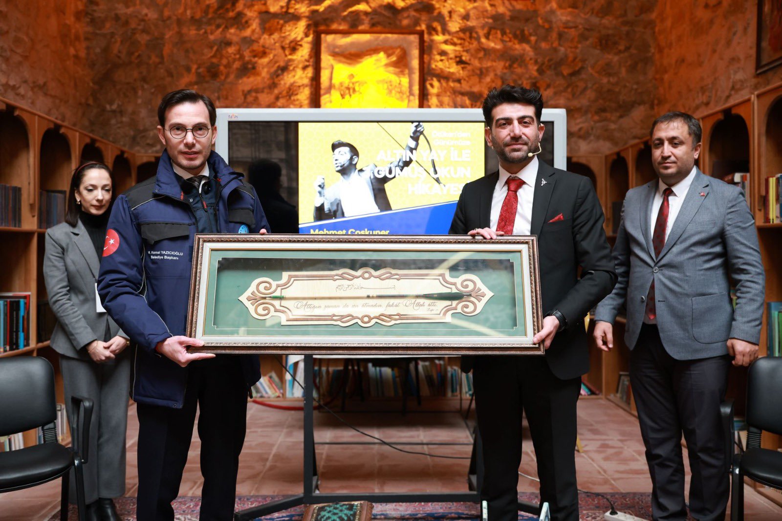 ÖTÜKEN’DEN GÜNÜMÜZE ALTIN YAY İLE ÜÇ GÜMÜŞ OK’UN HİKÂYESİ - Görsel 2