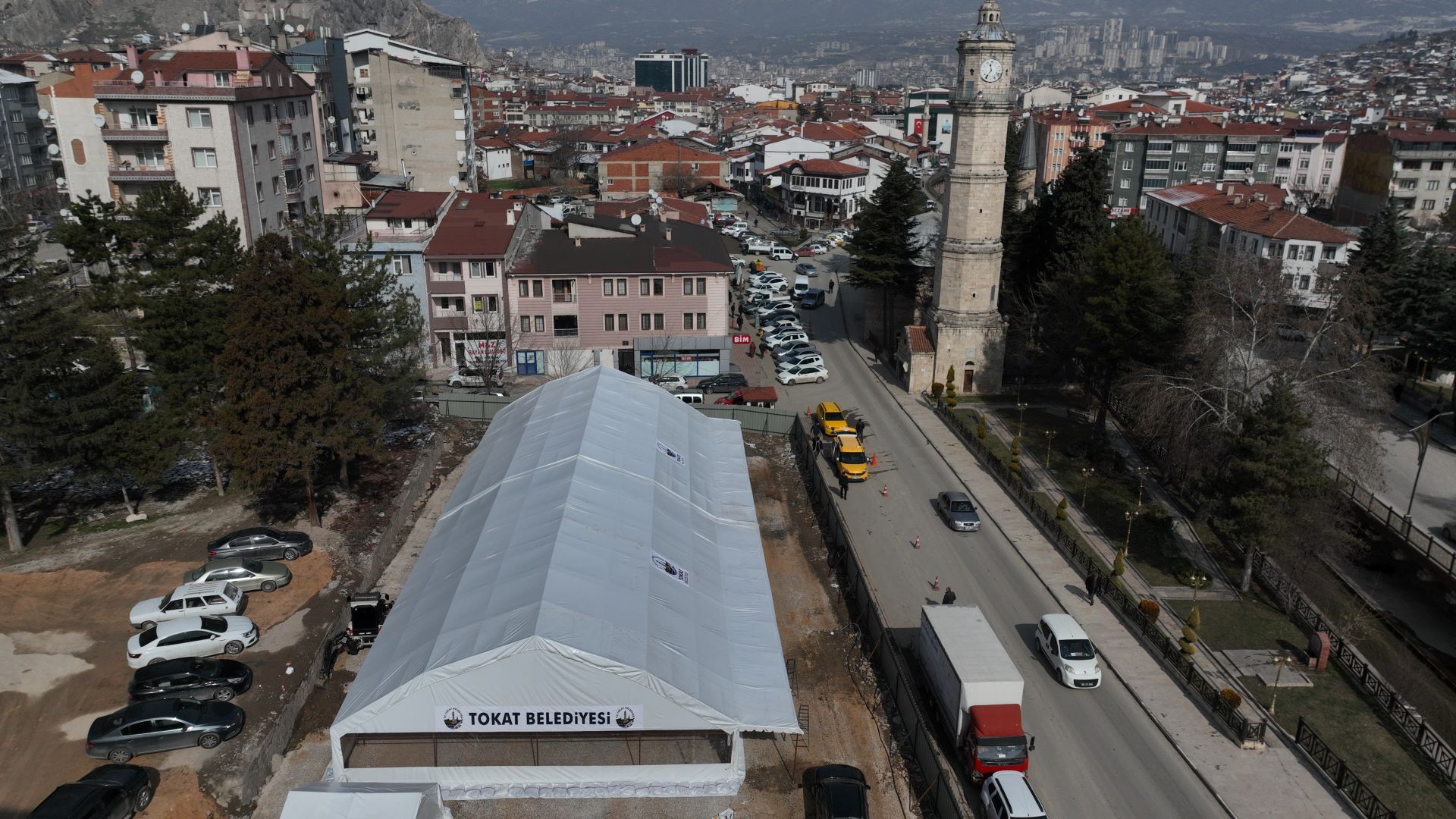 TOKAT BELEDİYESİ TARAFINDAN ÜÇ FARKLI NOKTADA RAMAZAN İFTAR ÇADIRLARI KURULUYOR