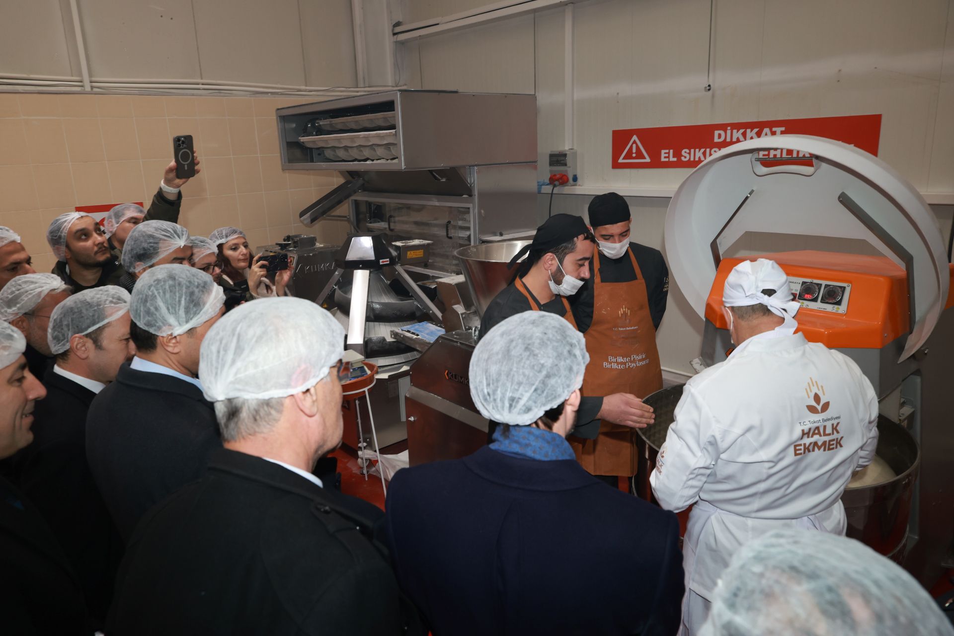 TOKAT BELEDİYESİ HALK EKMEK FABRİKASI AÇILDI - Görsel 8