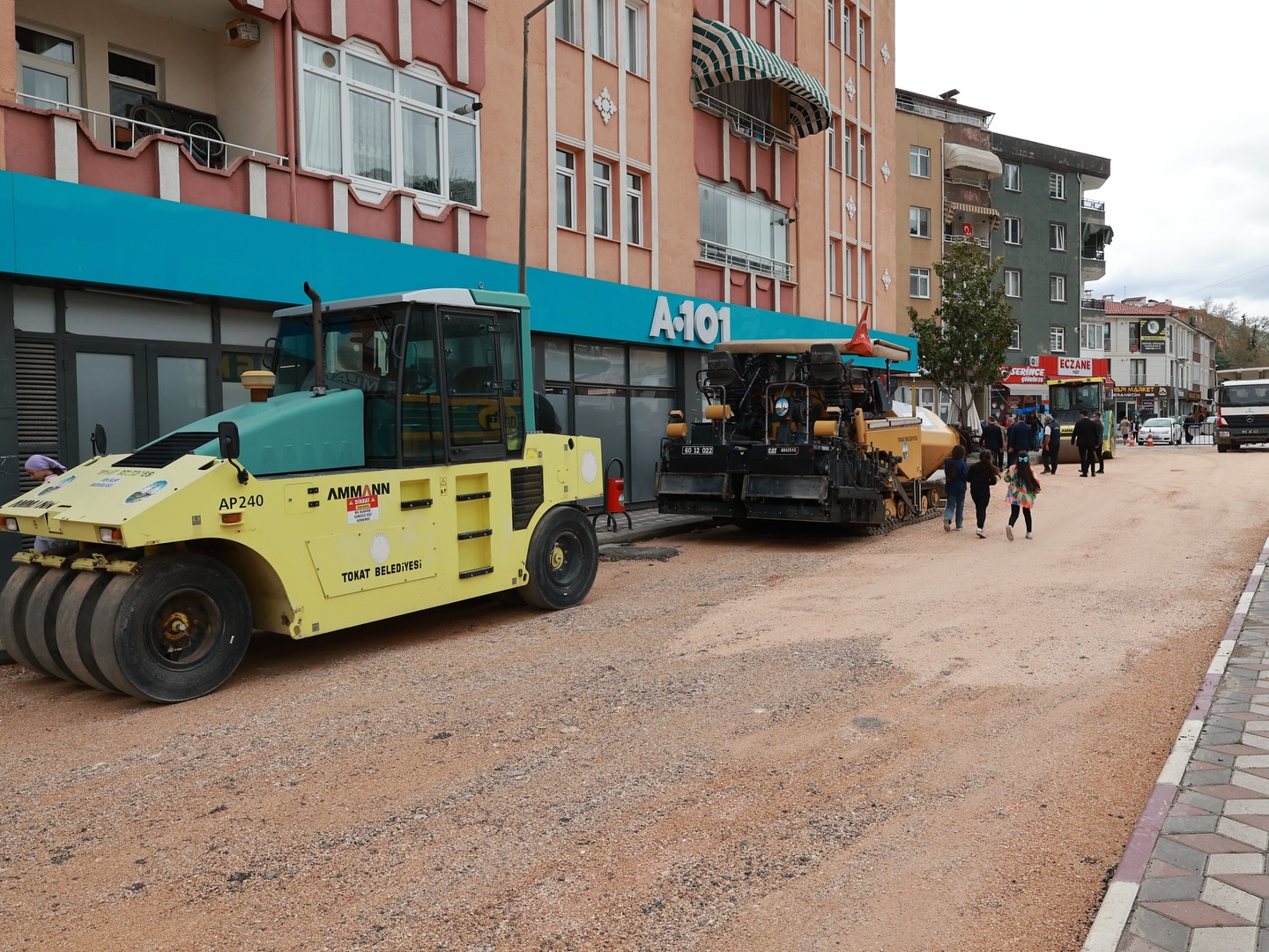 Behzat Bulvarı’nda Asfalt Çalışmaları Başladı - Görsel 9