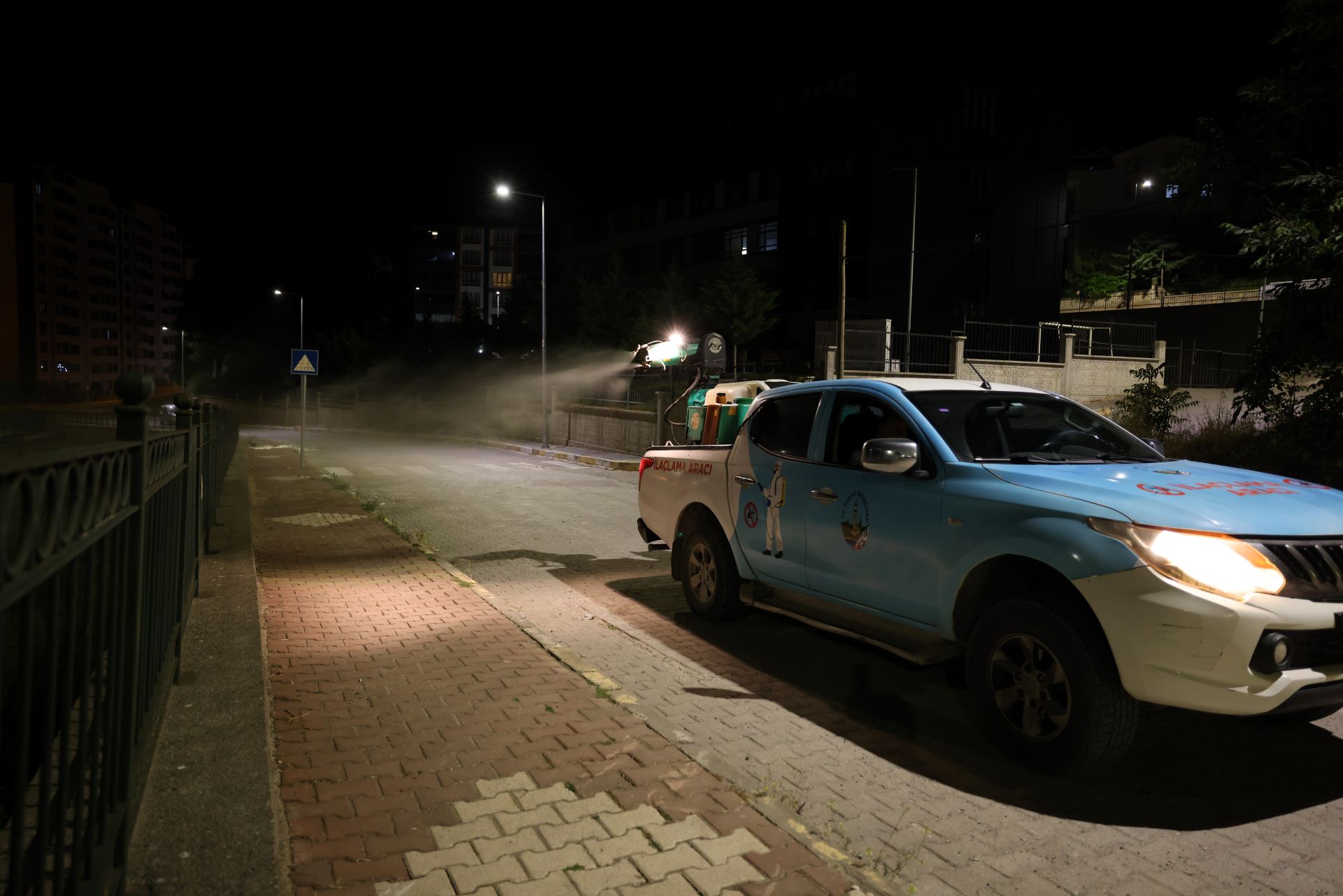 Veteriner İşleri Müdürlüğü’nden Gece Boyu İlaçlama Seferberliği - Görsel 7