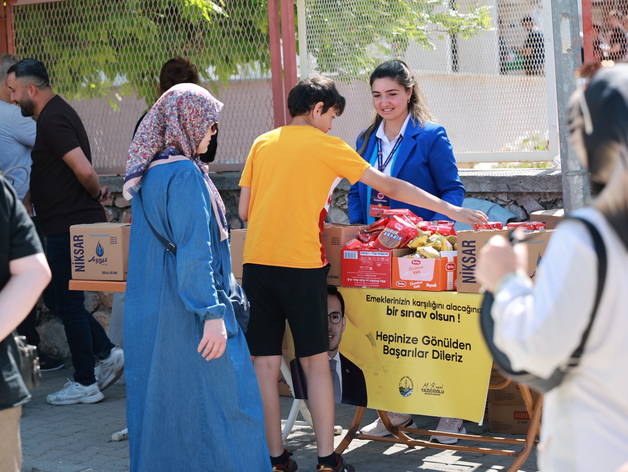 Tokat Belediyesi YKS Günlerinde Öğrenci ve Velileri Yalnız Bırakmadı