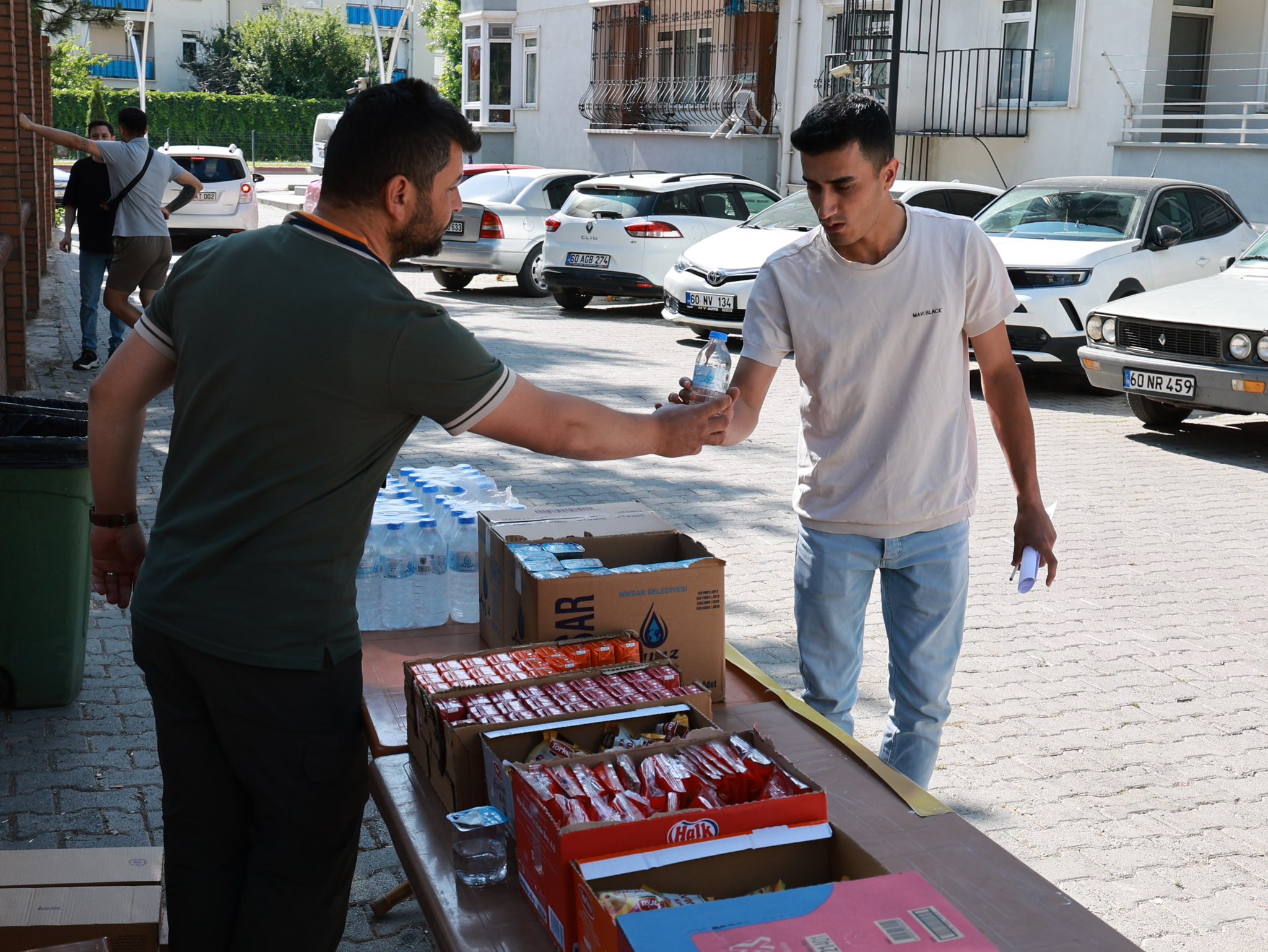 Tokat Belediyesi YKS Günlerinde Öğrenci ve Velileri Yalnız Bırakmadı - Görsel 7