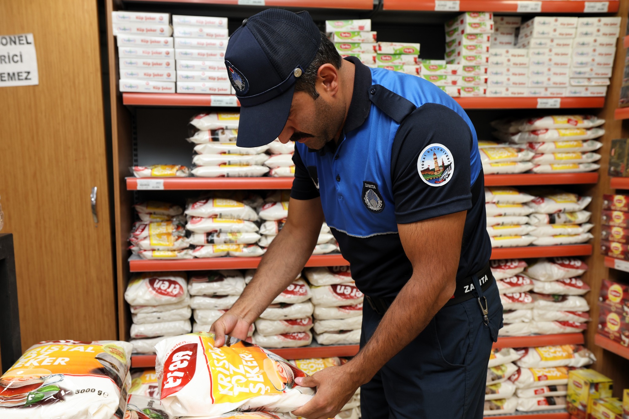 TOKAT BELEDİYESİ’NDEN MARKETLERDE SIKI DENETİM - Görsel 1