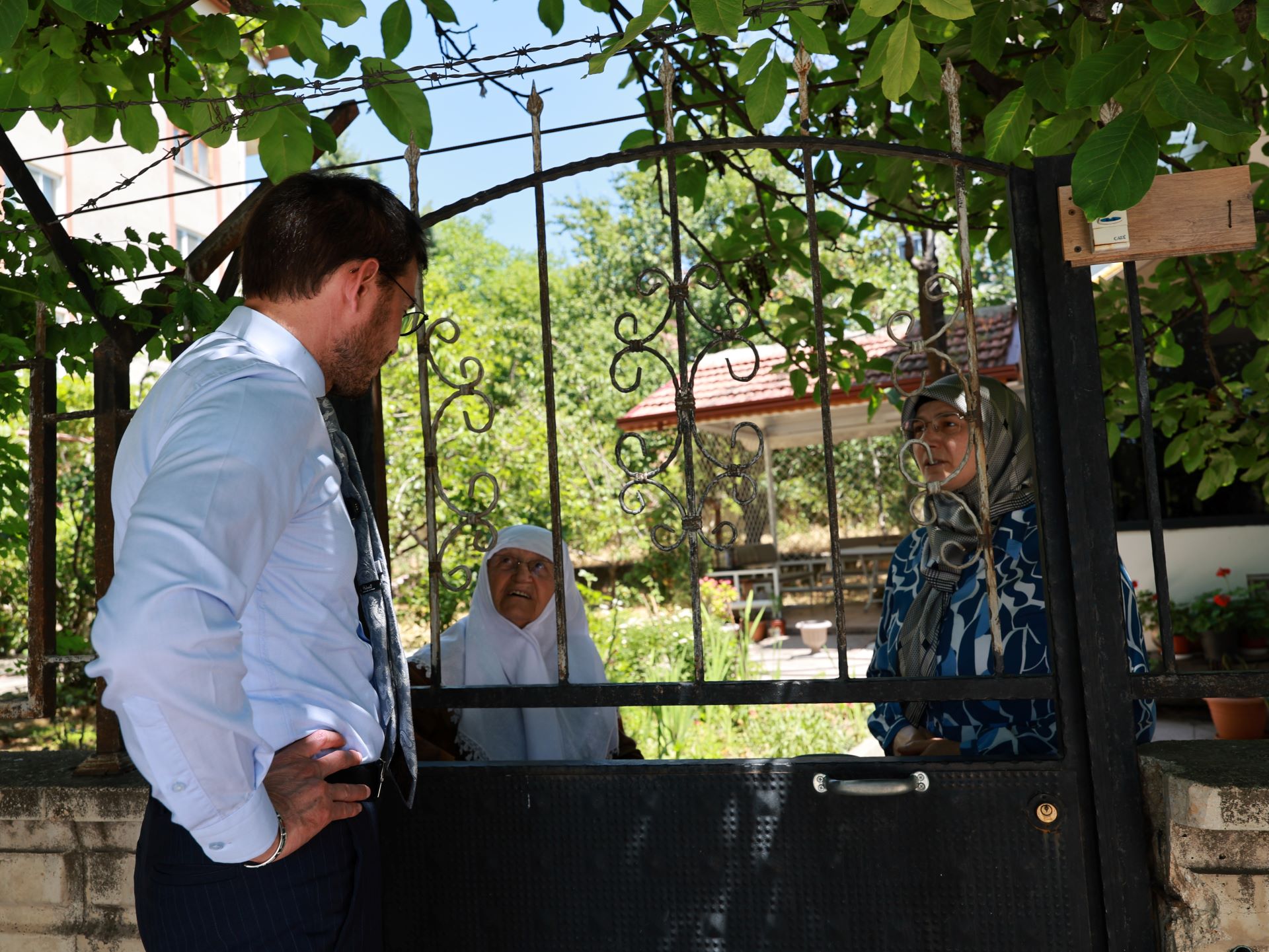 YENİYURT MAHALLESİNDE ASFALT ÇALIŞMALARI DEVAM EDİYOR - Görsel 5