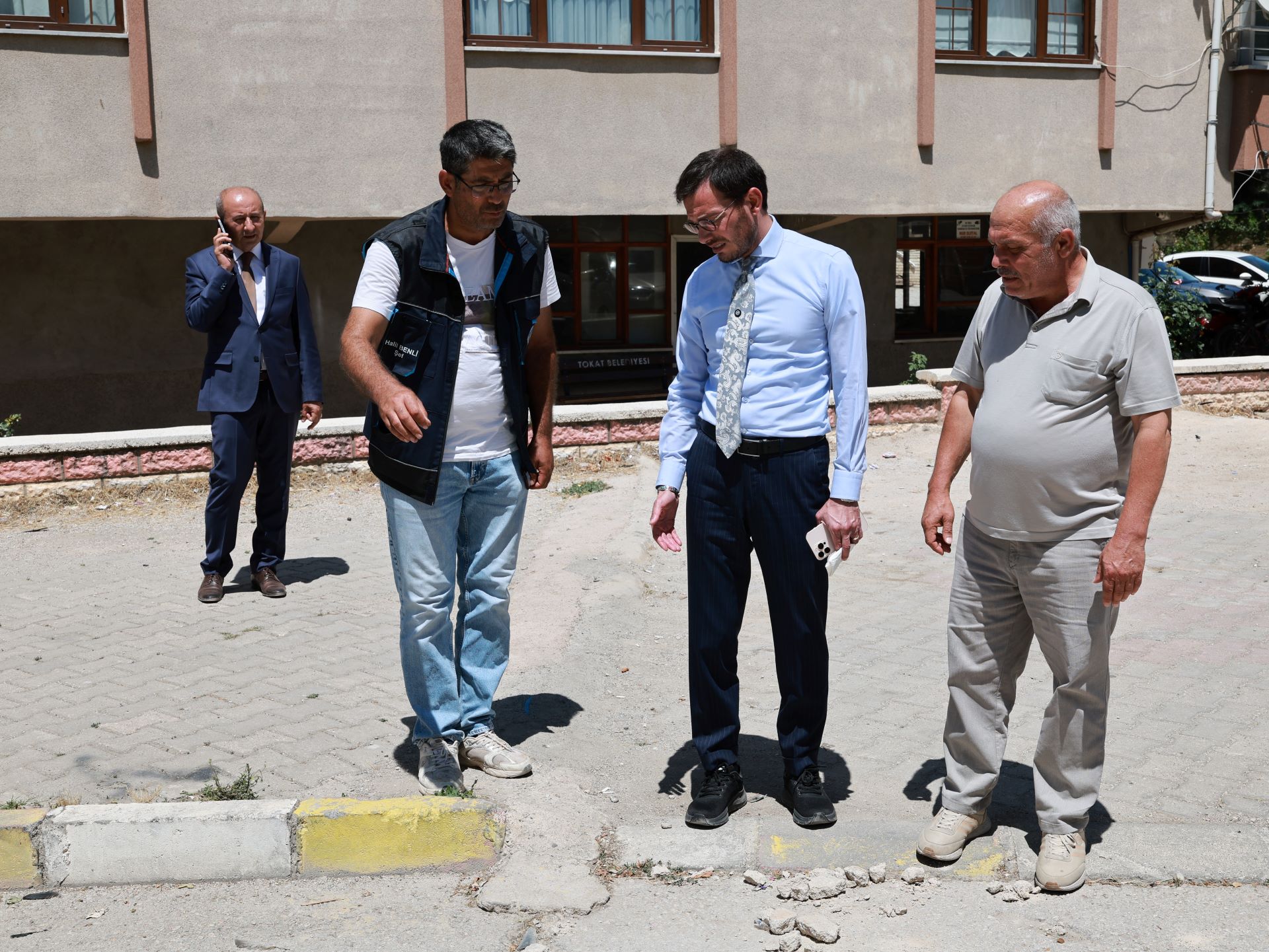YENİYURT MAHALLESİNDE ASFALT ÇALIŞMALARI DEVAM EDİYOR - Görsel 6