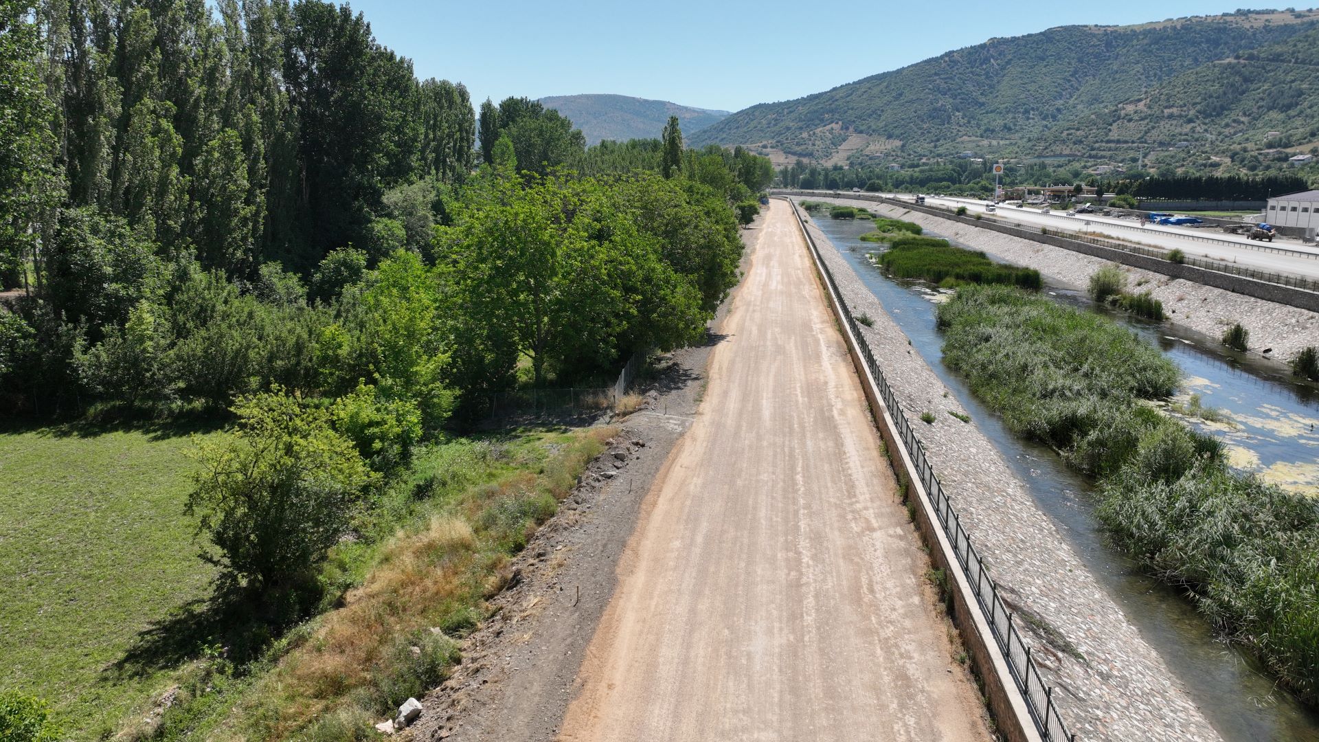 YENİ BAĞLANTI YOLU ÇALIŞMALARI HIZLA İLERLİYOR - Görsel 5