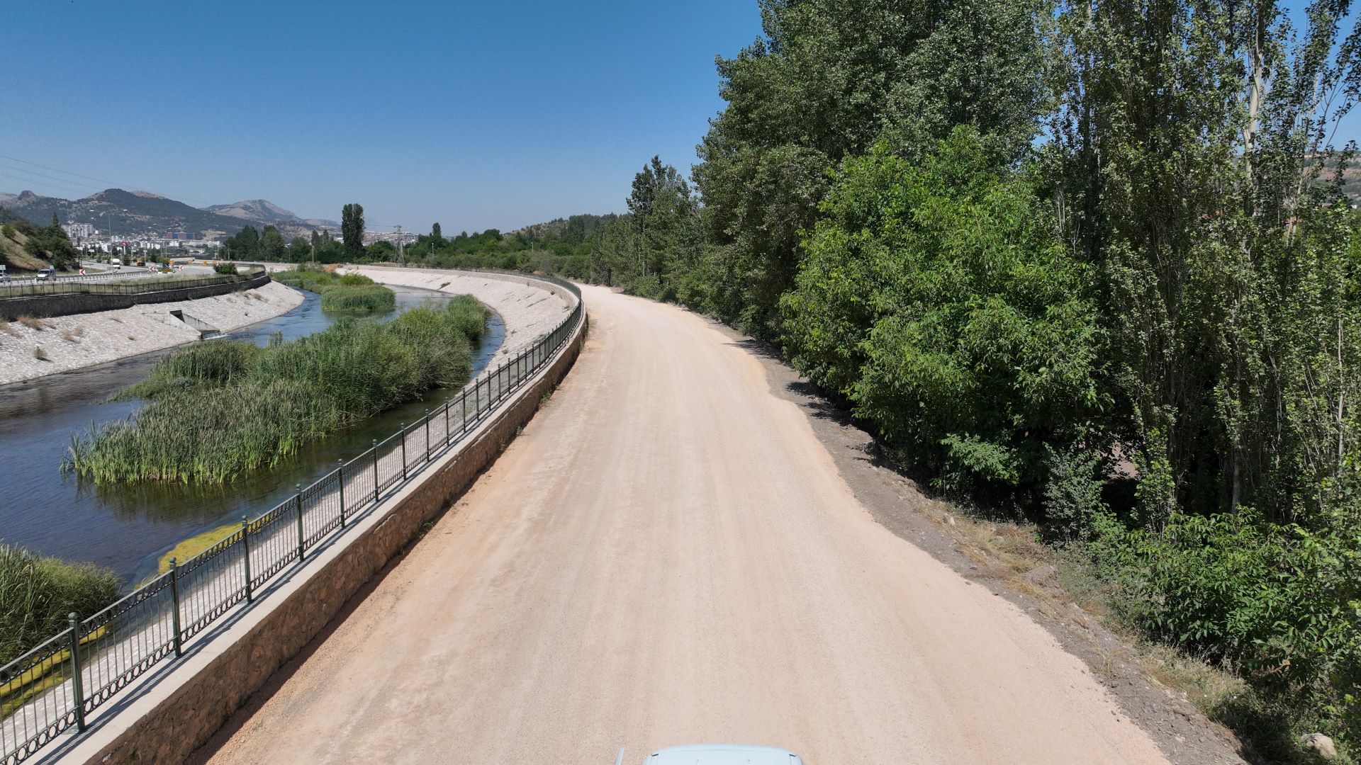 YENİ BAĞLANTI YOLU ÇALIŞMALARI HIZLA İLERLİYOR - Görsel 6
