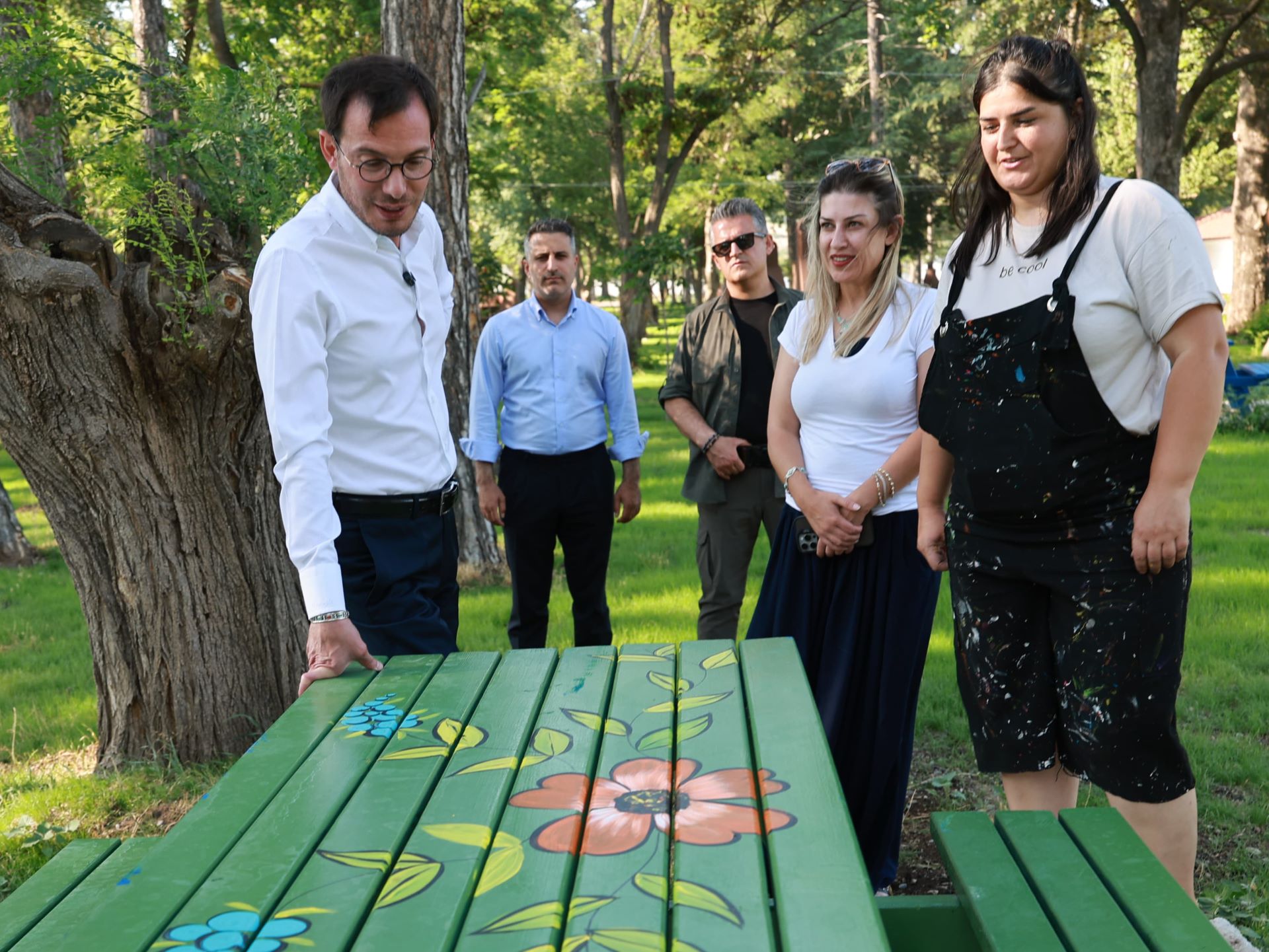 GÜMENEK MESİRE ALANI YAZA SANATLA HAZIRLANIYOR - Görsel 1