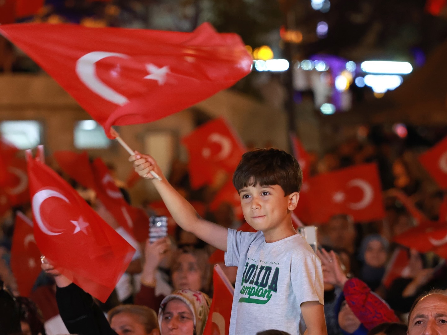 15 TEMMUZ RUHU MEYDANLARA SIĞMADI - Görsel 2