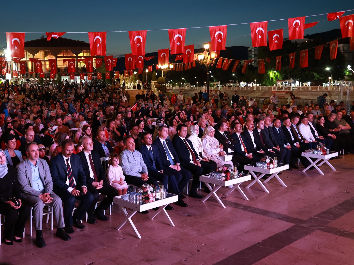 15 TEMMUZ RUHU MEYDANLARA SIĞMADI - Görsel 12