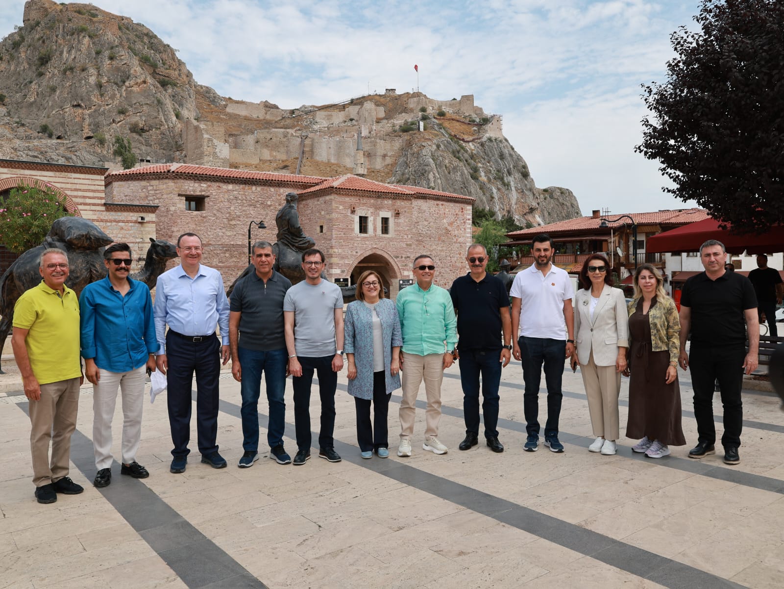 GAZİANTEP HEYETİ TOKAT’IN KADİM KÜLTÜRÜYLE BÜTÜNLEŞTİ - Görsel 13