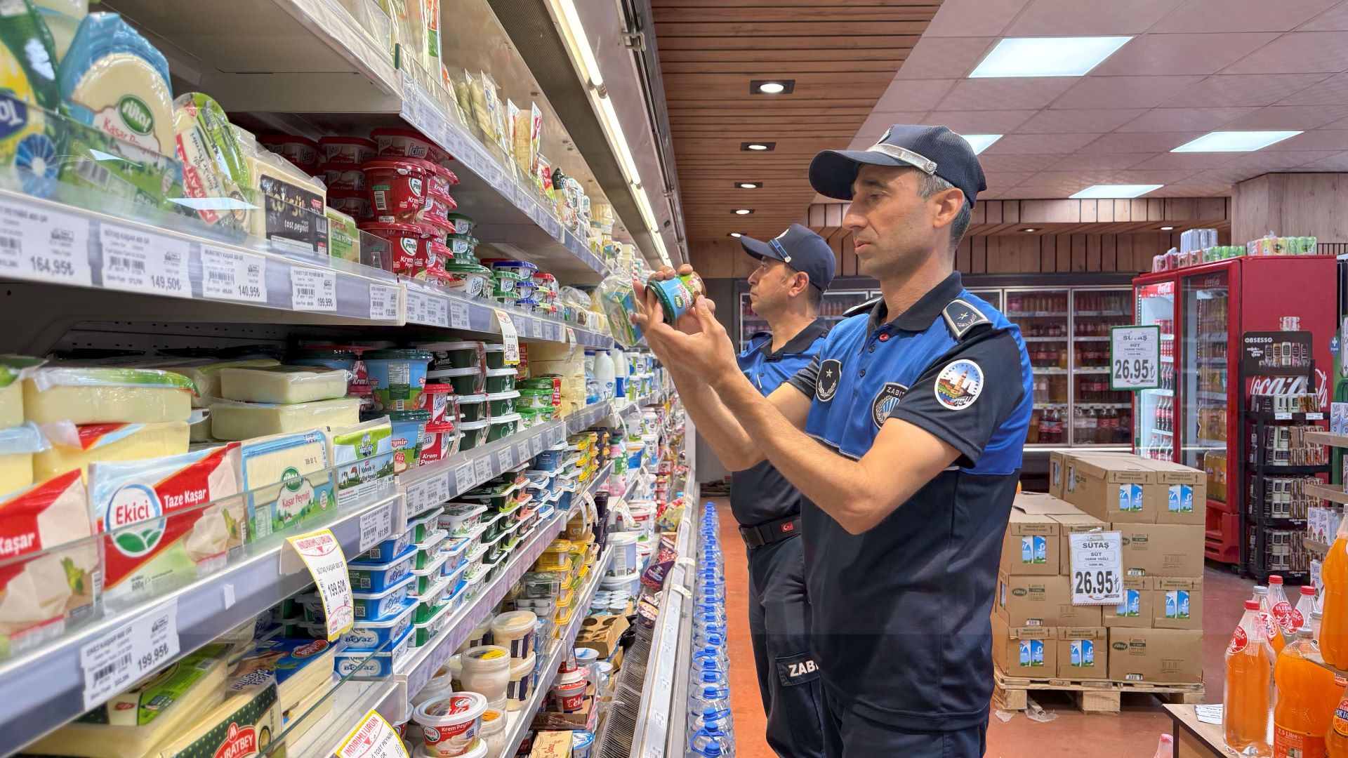 MARKETLERDE SIKI DENETİM: TARİHİ GEÇMİŞ ÜRÜNLERE GEÇİT YOK - Görsel 7