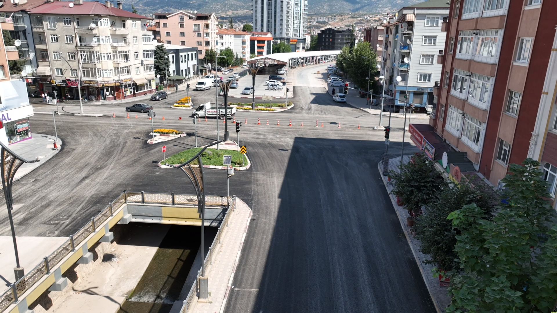 TOKAT BELEDİYESİ’NDEN ESKİ NİKSAR YOLU KAVŞAĞI’NA MODERN DOKUNUŞ - Görsel 14
