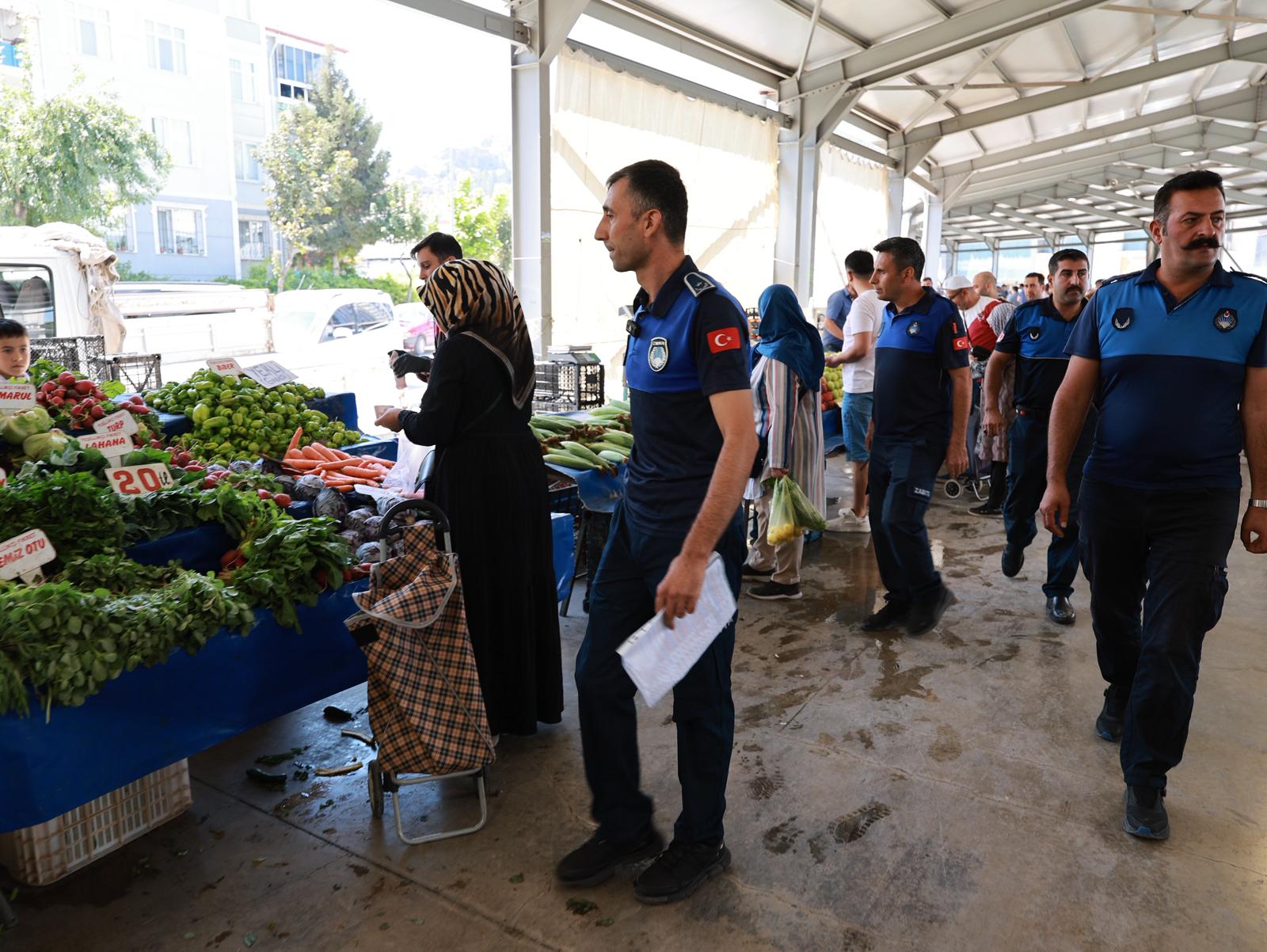 Kapalı Pazar Yeri’nde Sıkı Denetim - Görsel 2