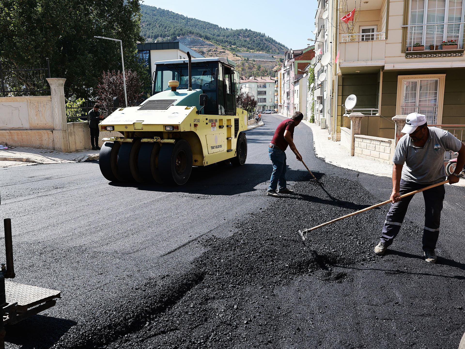 MAHMUTPAŞA MAHALLESİ’NDE ASFALT ÇALIŞMALARI TAMAMLANDI - Görsel 5