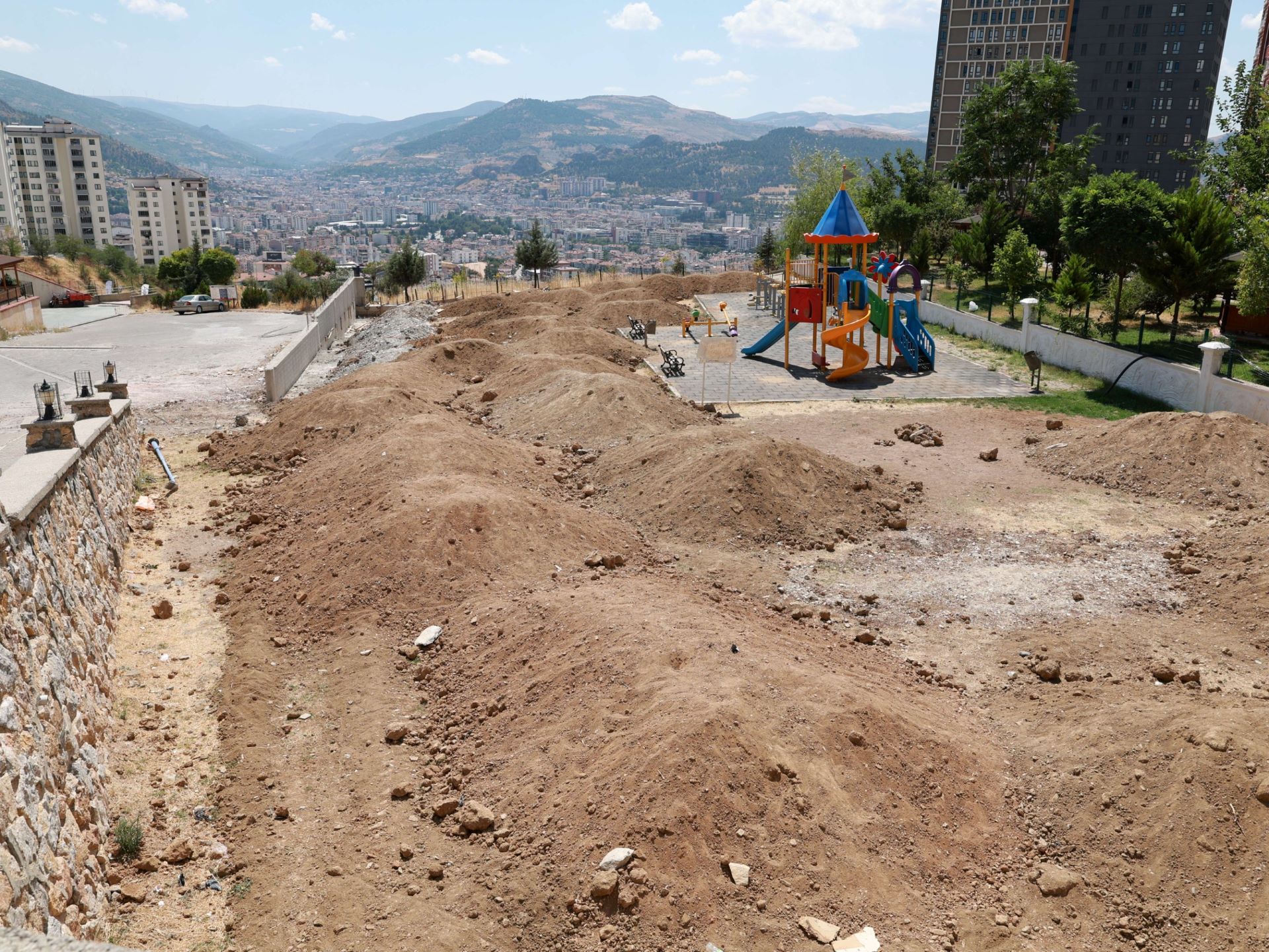 TOPÇAM MAHALLESİ’NE 10 YENİ PARK VE 40 DÖNÜMLÜK MESİRE ALANI - Görsel 8