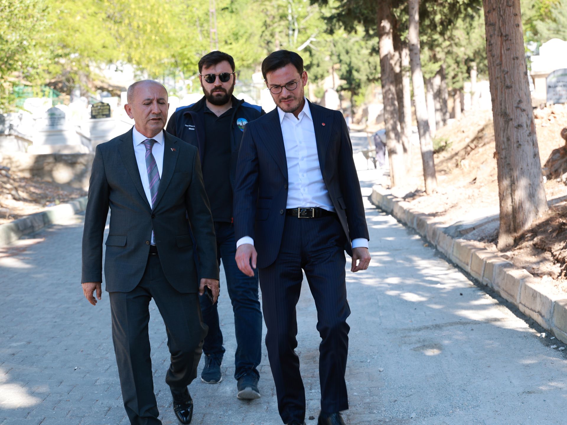 BAŞKAN YAZICIOĞLU ÇALIŞMA ALANLARINI İNCELEDİ - Görsel 1