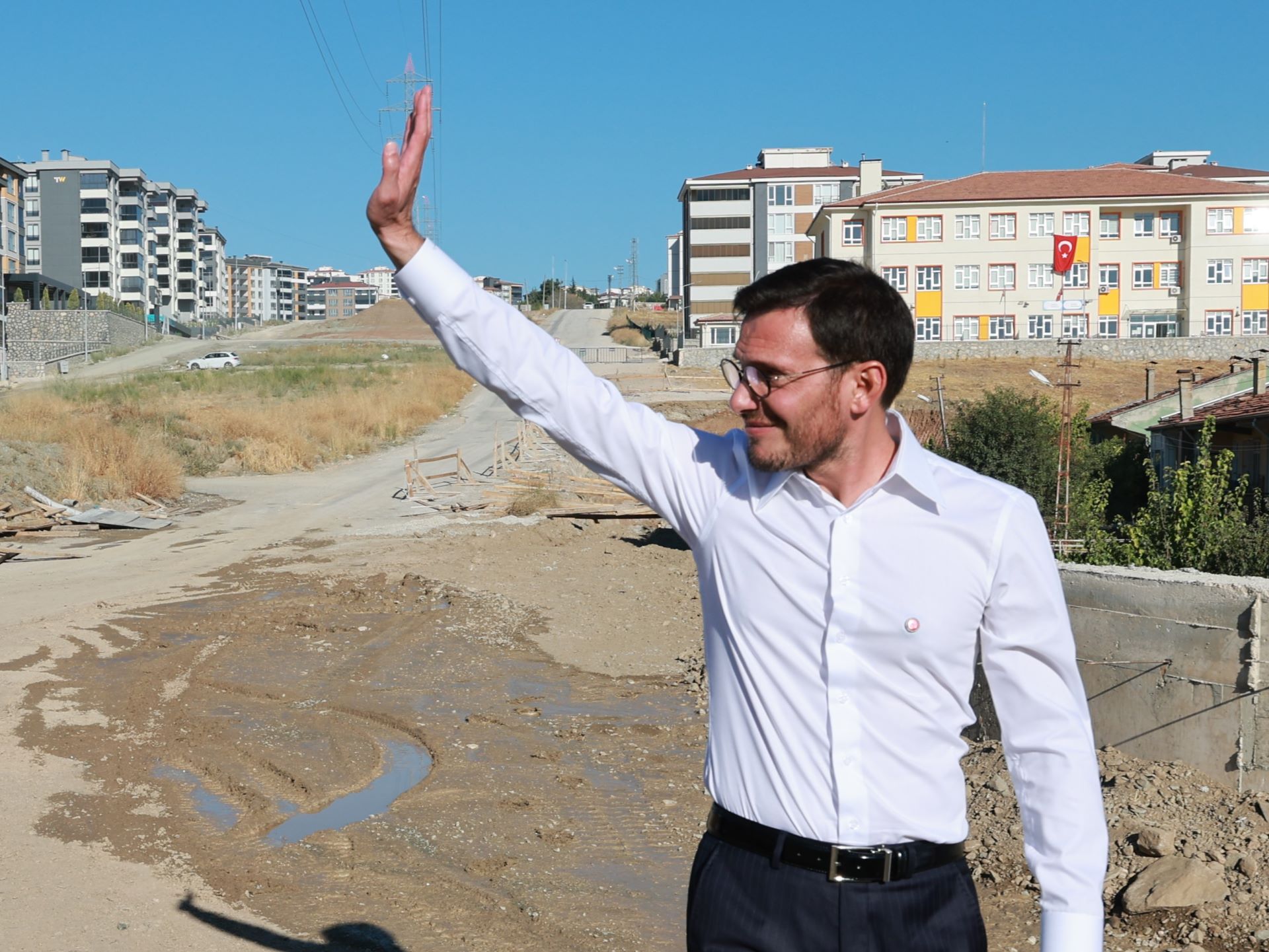 BAŞKAN YAZICIOĞLU ÇALIŞMA ALANLARINI İNCELEDİ - Görsel 13