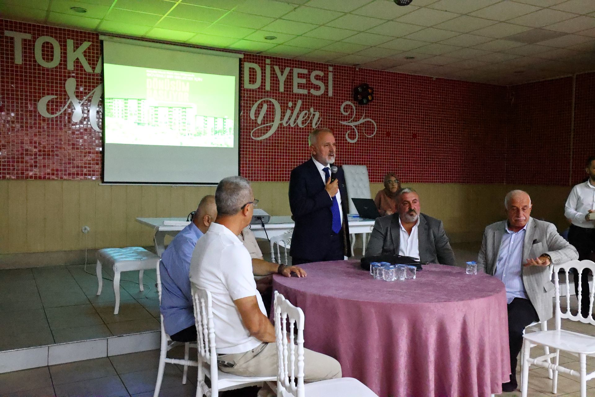 KENTSEL DÖNÜŞÜM BİLGİLENDİRME MAHALLE TOPLANTILARI DEVAM EDİYOR - Görsel 1