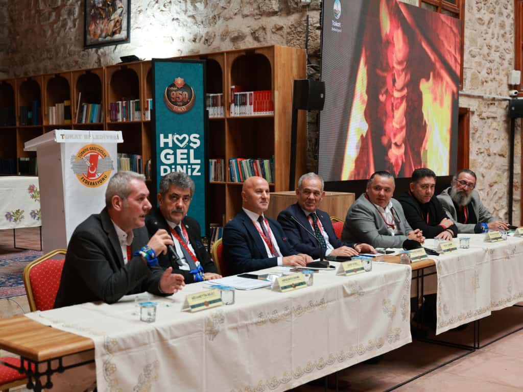 Başkan Yazıcıoğlu: Tokat'ın ilim hayatındaki mirasını korumalıyız - Görsel 5
