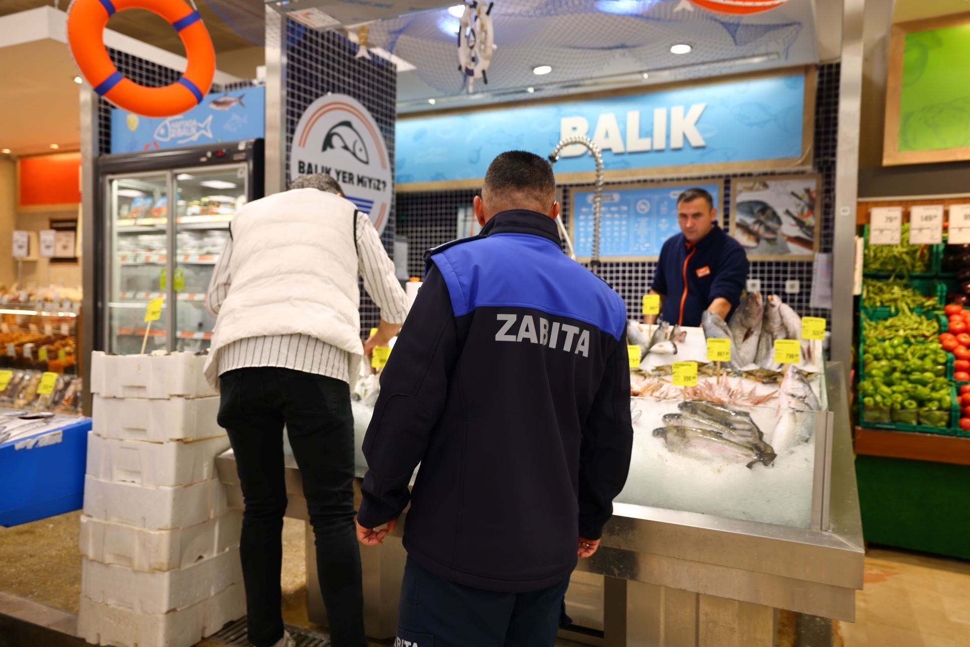 Zabıta Ekiplerinden Market ve Kasaplarda Kapsamlı Denetim - Görsel 4