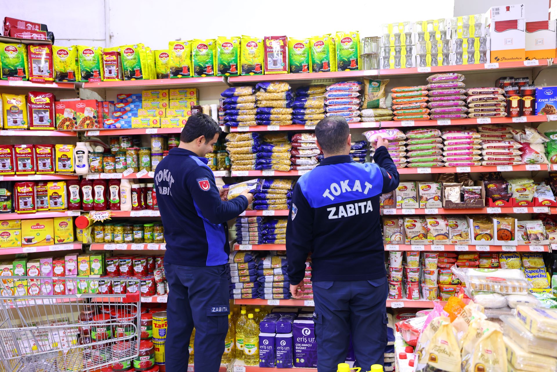 Zabıta Ekiplerinden Market ve Kasaplarda Kapsamlı Denetim - Görsel 9