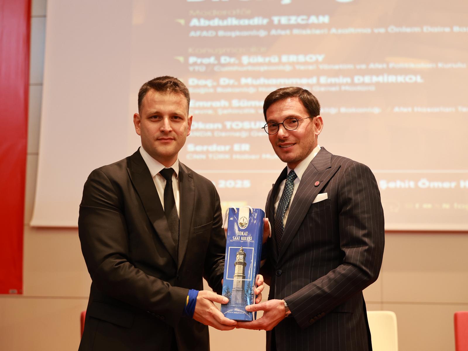 BAŞKAN YAZICIOĞLU: “HEDEFİMİZ AFETLERE DİRENÇLİ ŞEHİR TOKAT” - Görsel 3