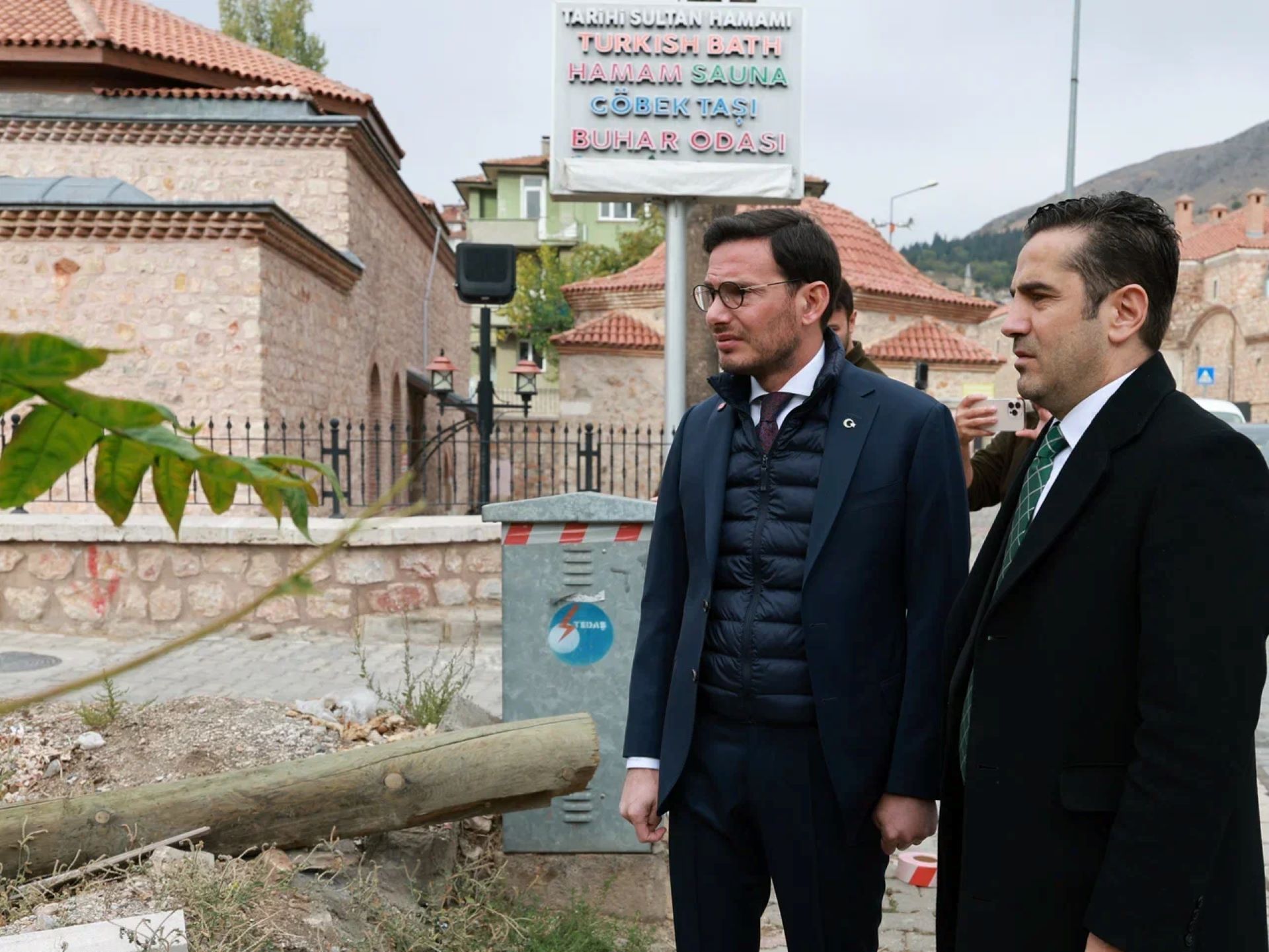 SULUSOKAK’TA TURİZMİ CANLANDIRACAK ADIM: METRUK BİNALAR YIKILIYOR