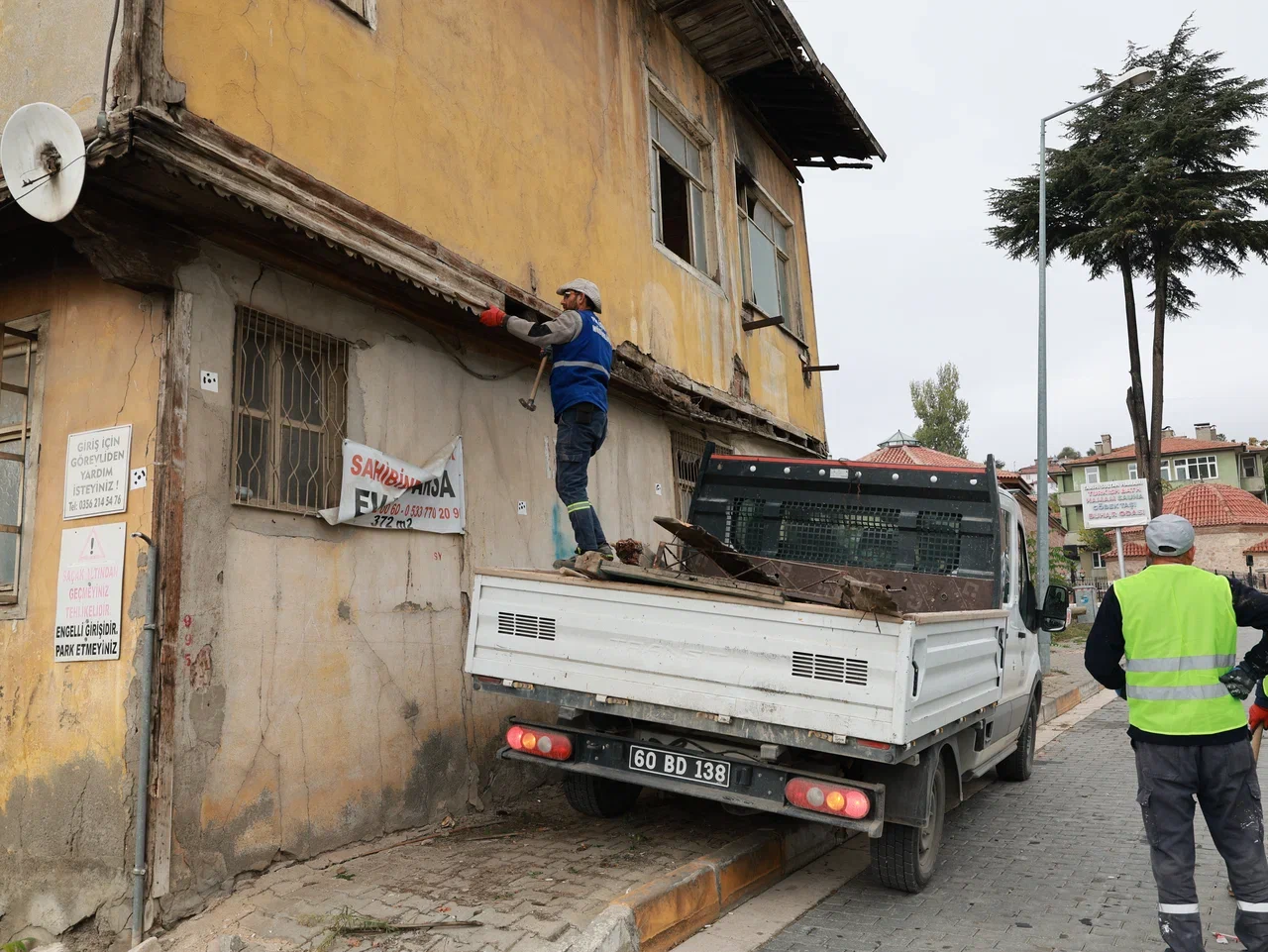 SULUSOKAK’TA TURİZMİ CANLANDIRACAK ADIM: METRUK BİNALAR YIKILIYOR - Görsel 11