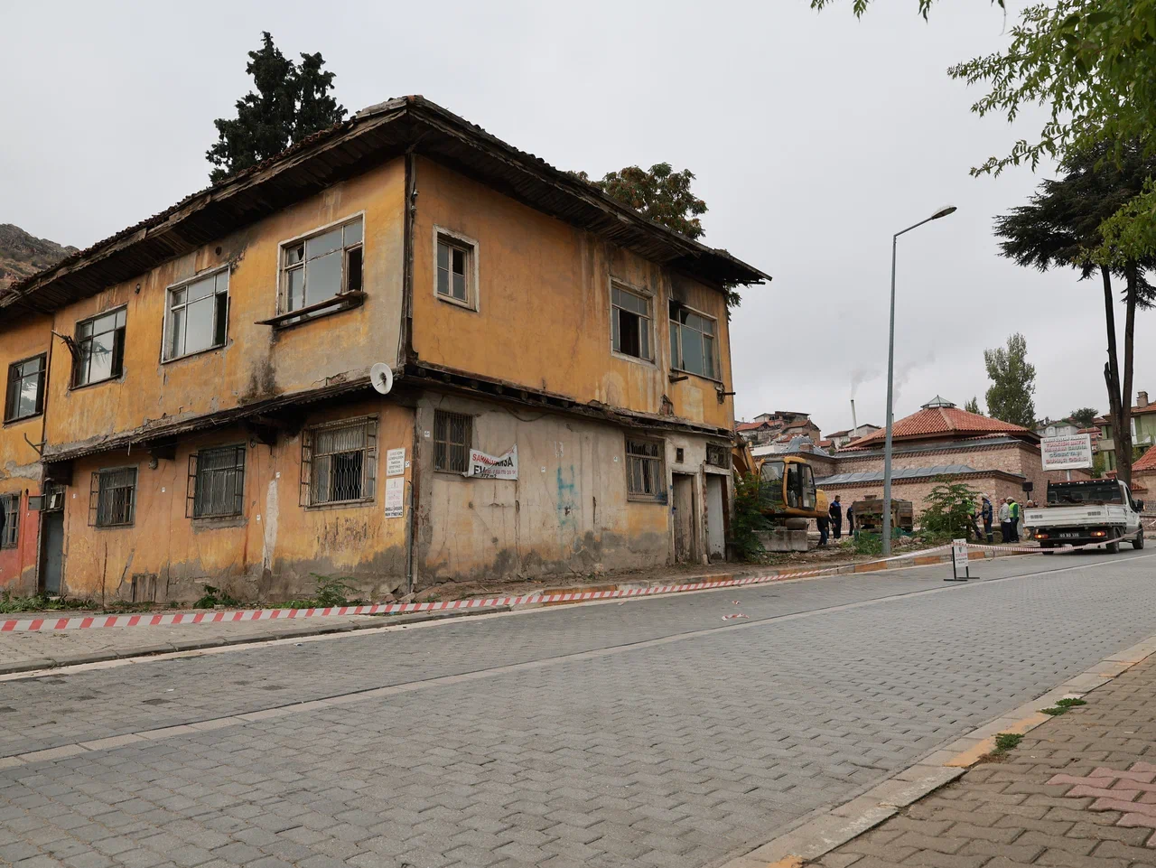 SULUSOKAK’TA TURİZMİ CANLANDIRACAK ADIM: METRUK BİNALAR YIKILIYOR - Görsel 12