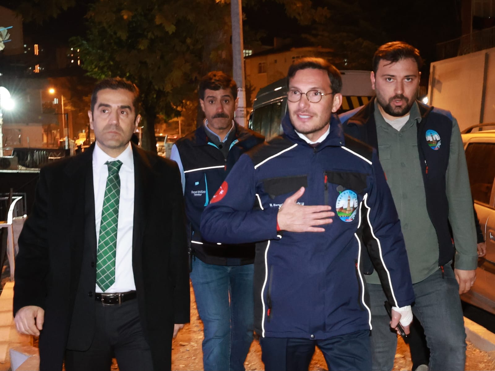 BAŞKAN YAZICIOĞLU, ÇALIŞMA ALANLARINI GECE GÜNDÜZ DEMEDEN YERİNDE İNCELİYOR - Görsel 13