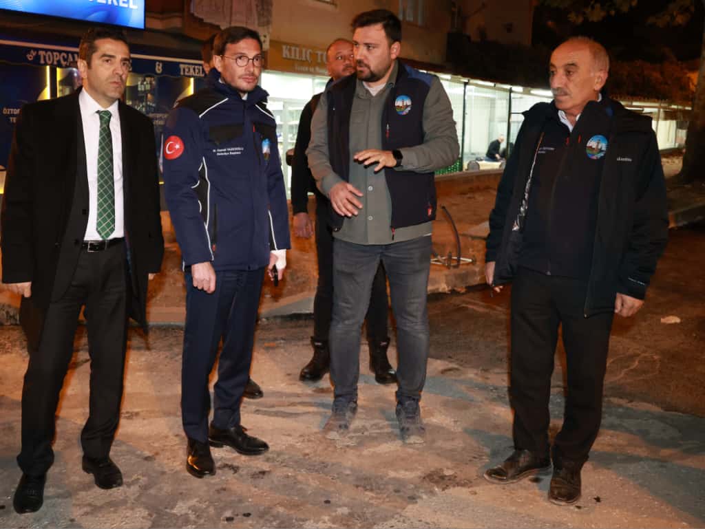 BAŞKAN YAZICIOĞLU, ÇALIŞMA ALANLARINI GECE GÜNDÜZ DEMEDEN YERİNDE İNCELİYOR - Görsel 17