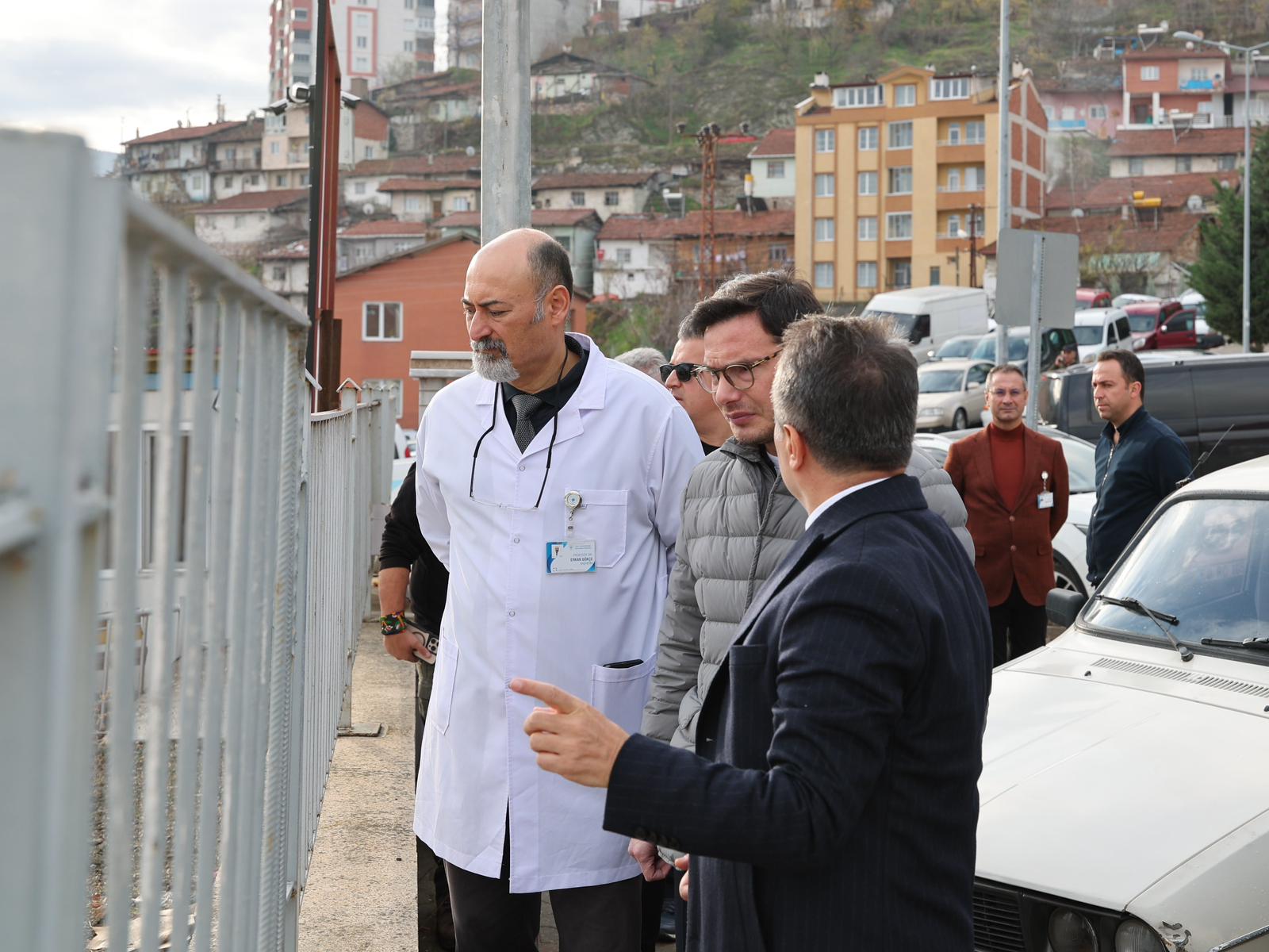 TOKAT BELEDİYESİ, ÜNİVERSİTE HASTANESİNİN OTOPARK SORUNUNU ÇÖZÜYOR - Görsel 4