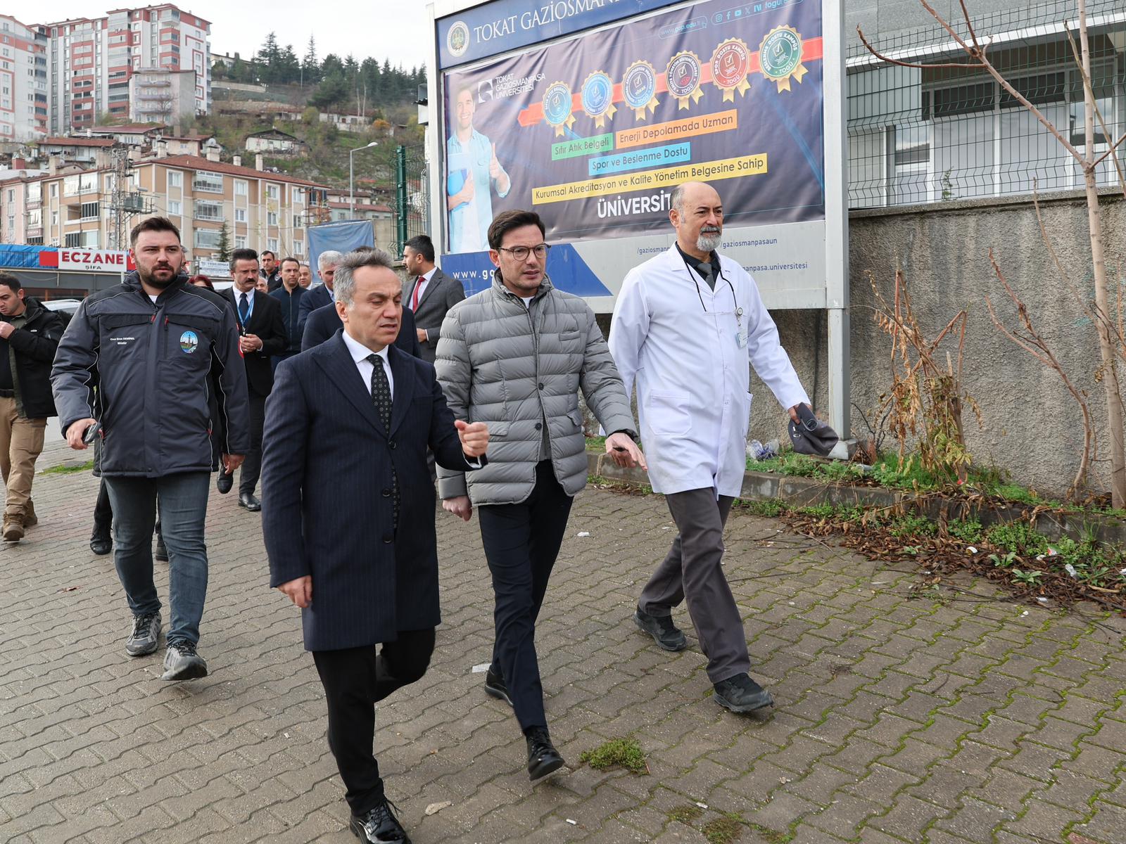 TOKAT BELEDİYESİ, ÜNİVERSİTE HASTANESİNİN OTOPARK SORUNUNU ÇÖZÜYOR - Görsel 7
