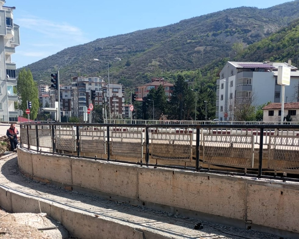TOKAT BELEDİYESİ’NDEN ŞEHİR GENELİNDE GÜVENLİ ULAŞIM ATAĞI - Görsel 11