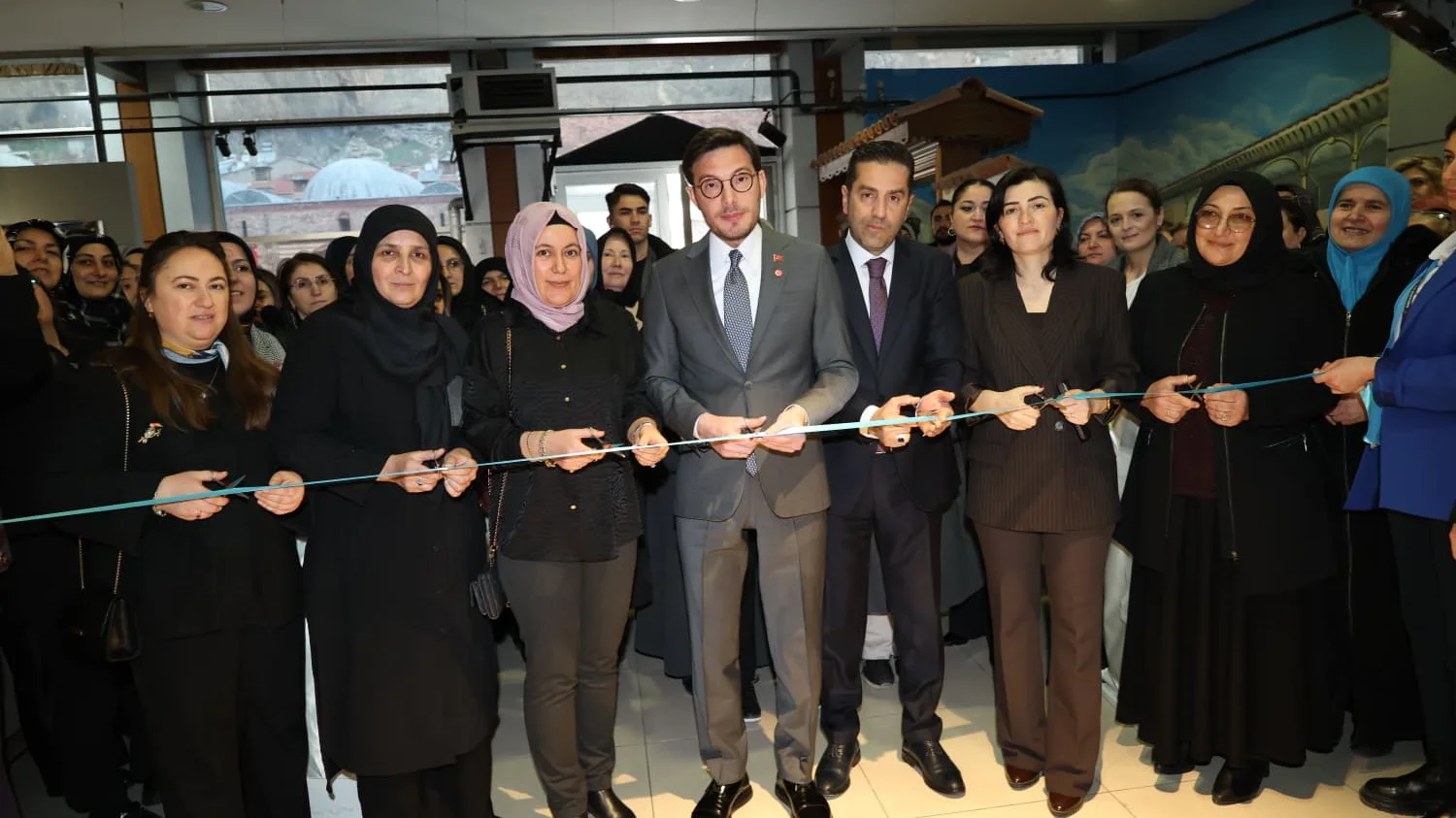 BELMEK KURSLARINDA ŞEKİLLENEN ÇİNİLER GÖRÜCÜYE ÇIKTI