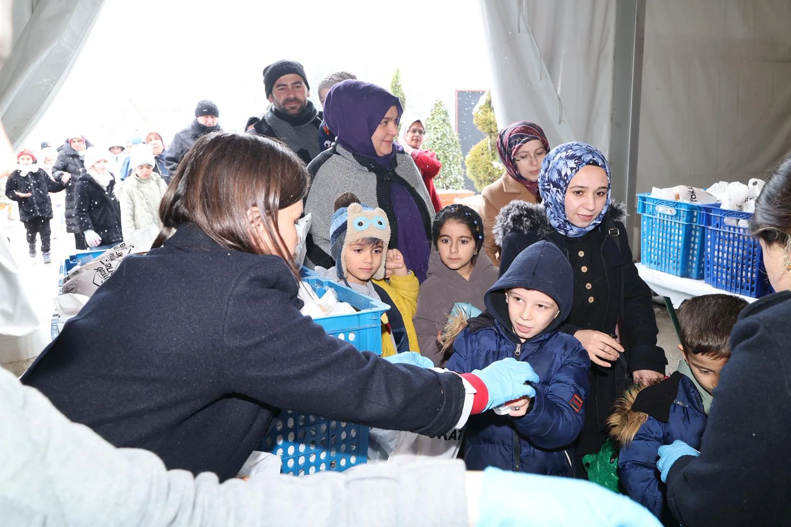 RAMAZAN’IN EN NEŞELİ İFTARI: TEKNE ORUCUM'A YÜZLERCE ÇOCUK KATILDI - Görsel 5