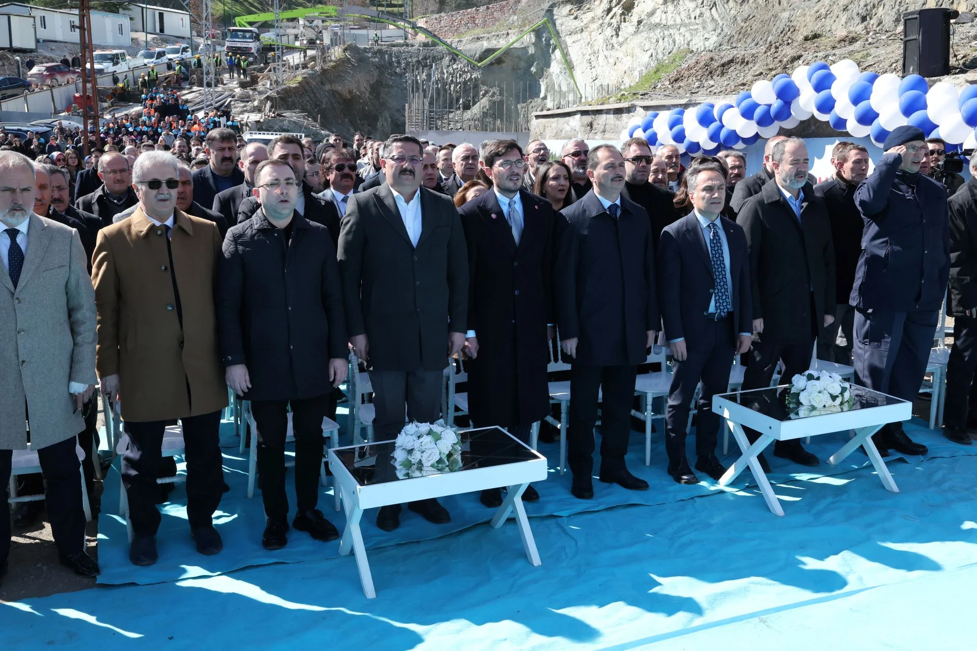 KENTSEL DÖNÜŞÜM 1. ETAP KONUTLARIN TEMEL ATMA TÖRENİ GERÇEKLEŞTİRİLDİ - Görsel 4