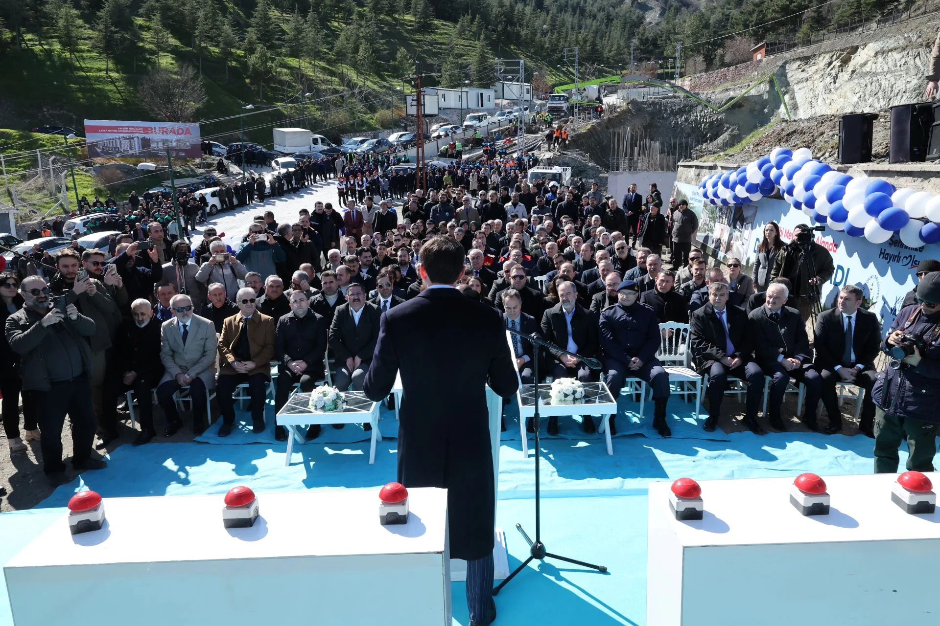 KENTSEL DÖNÜŞÜM 1. ETAP KONUTLARIN TEMEL ATMA TÖRENİ GERÇEKLEŞTİRİLDİ - Görsel 14