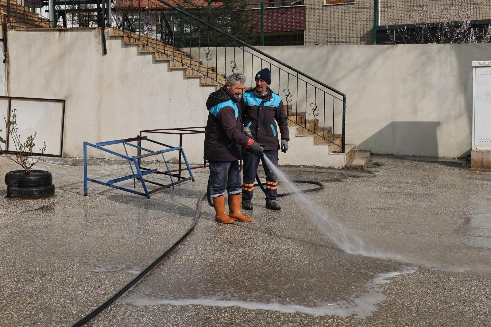 TOKAT BELEDİYESİ’NDEN BAYRAM ÖNCESİ CAMİLERDE KAPSAMLI TEMİZLİK - Görsel 3