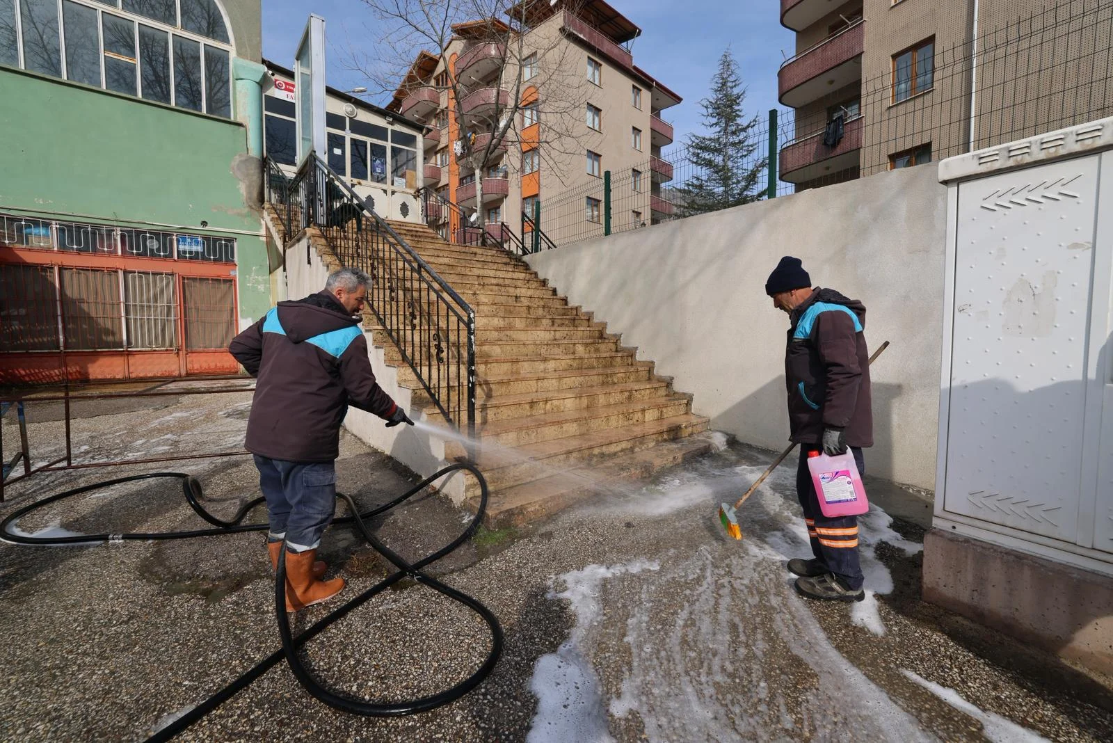 TOKAT BELEDİYESİ’NDEN BAYRAM ÖNCESİ CAMİLERDE KAPSAMLI TEMİZLİK - Görsel 5